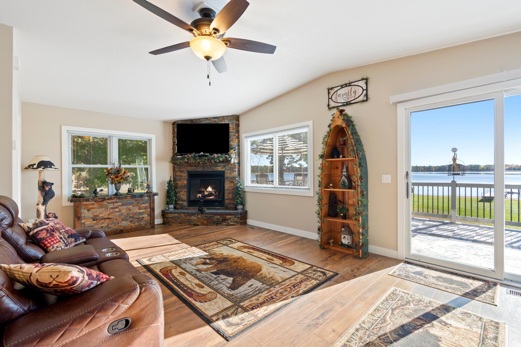 23732 Clover Drive Property Photo 5