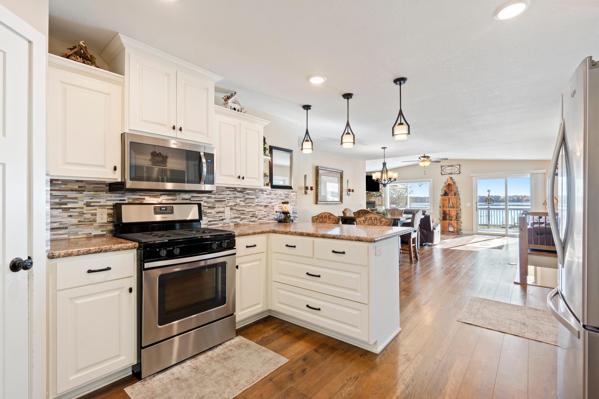 23732 Clover Drive Property Photo 8