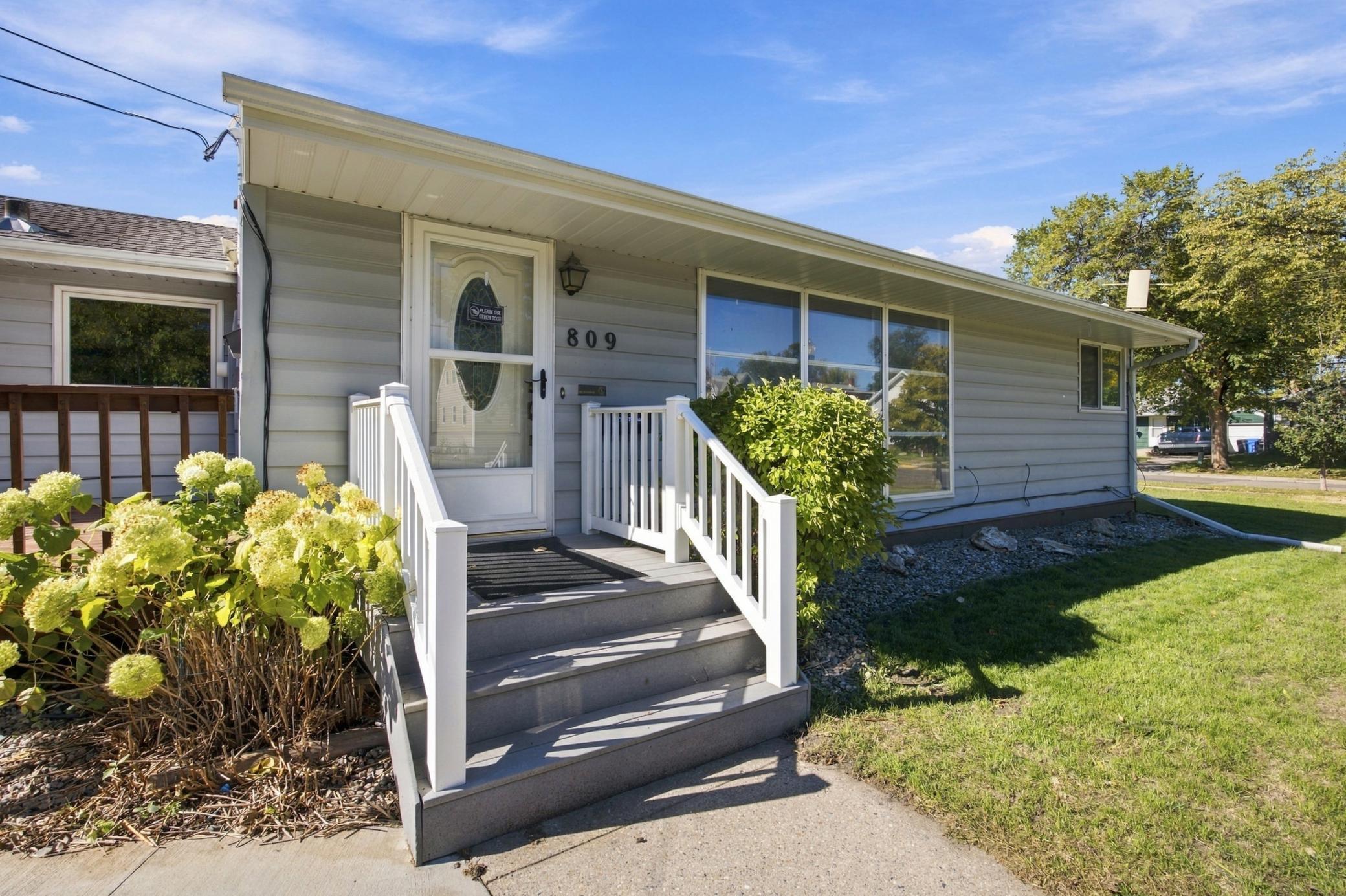 809 16th Street S Property Photo 1
