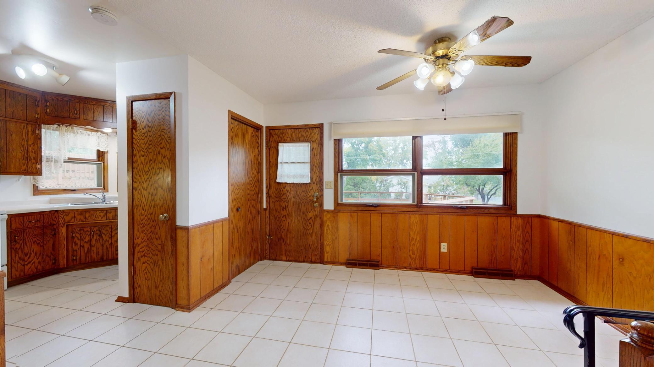 517 26th Street Nw Property Photo 9