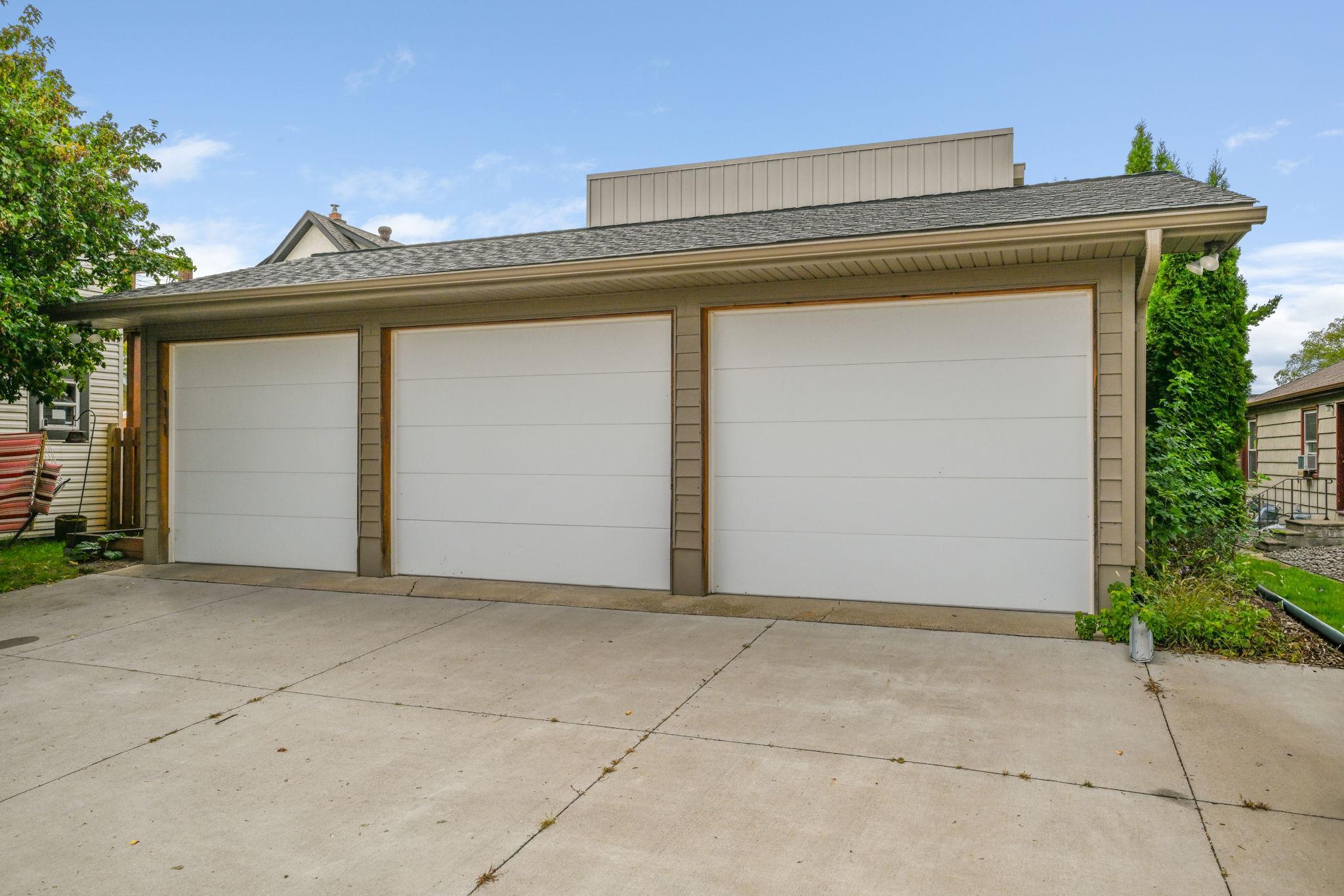 111 11th Avenue N Property Photo 50