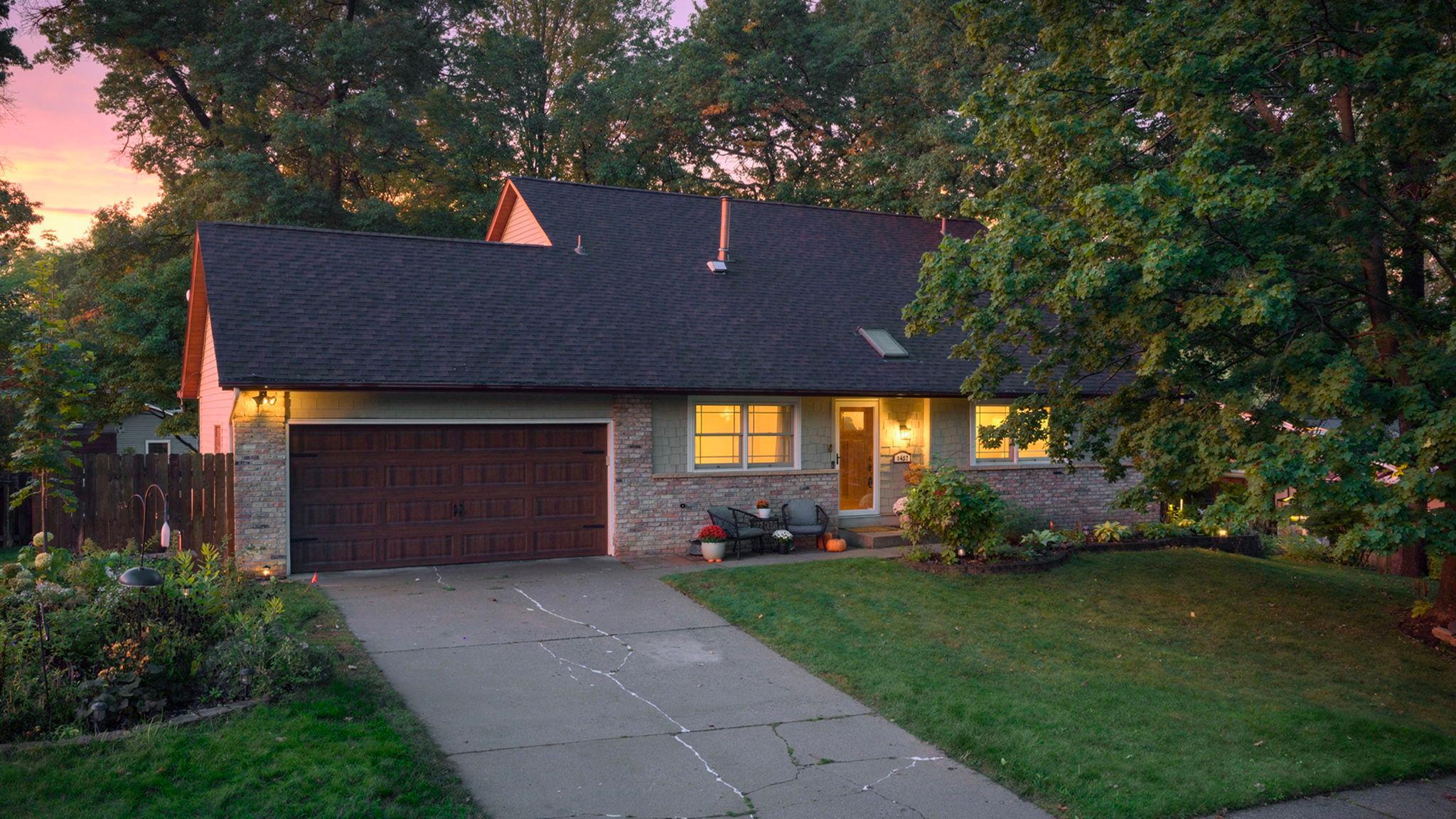 6453 134th Street W Property Photo 1