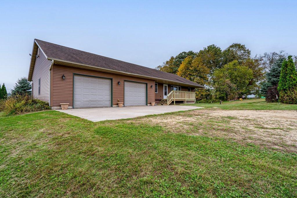 N4675 330th Street Property Photo 31