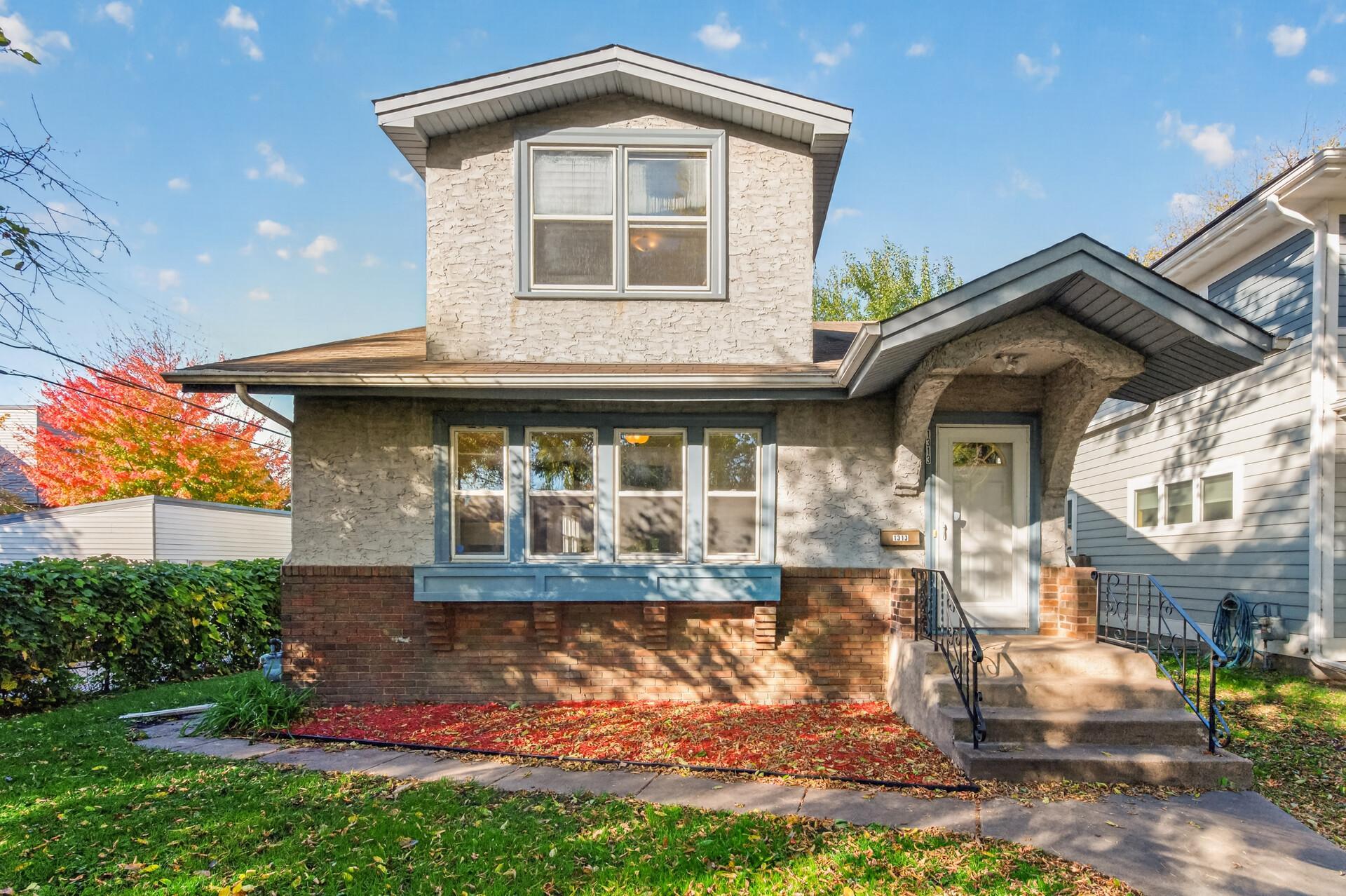 1313 Sheridan Avenue N Property Photo 1