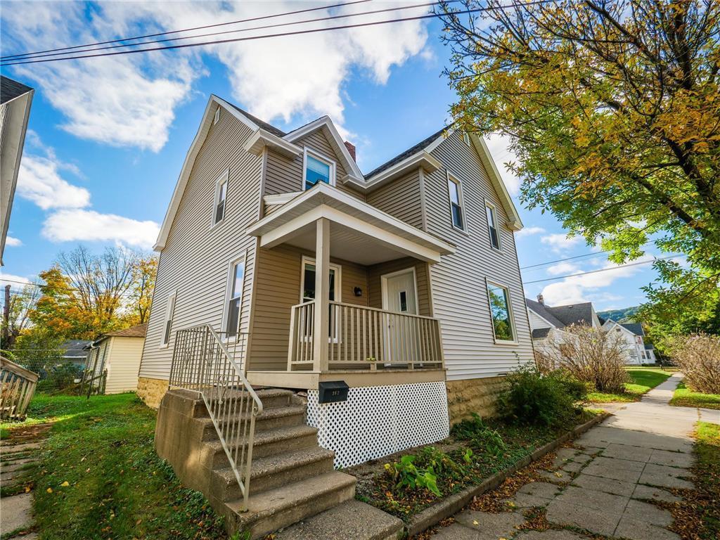 362 Cummings Street Property Photo 1