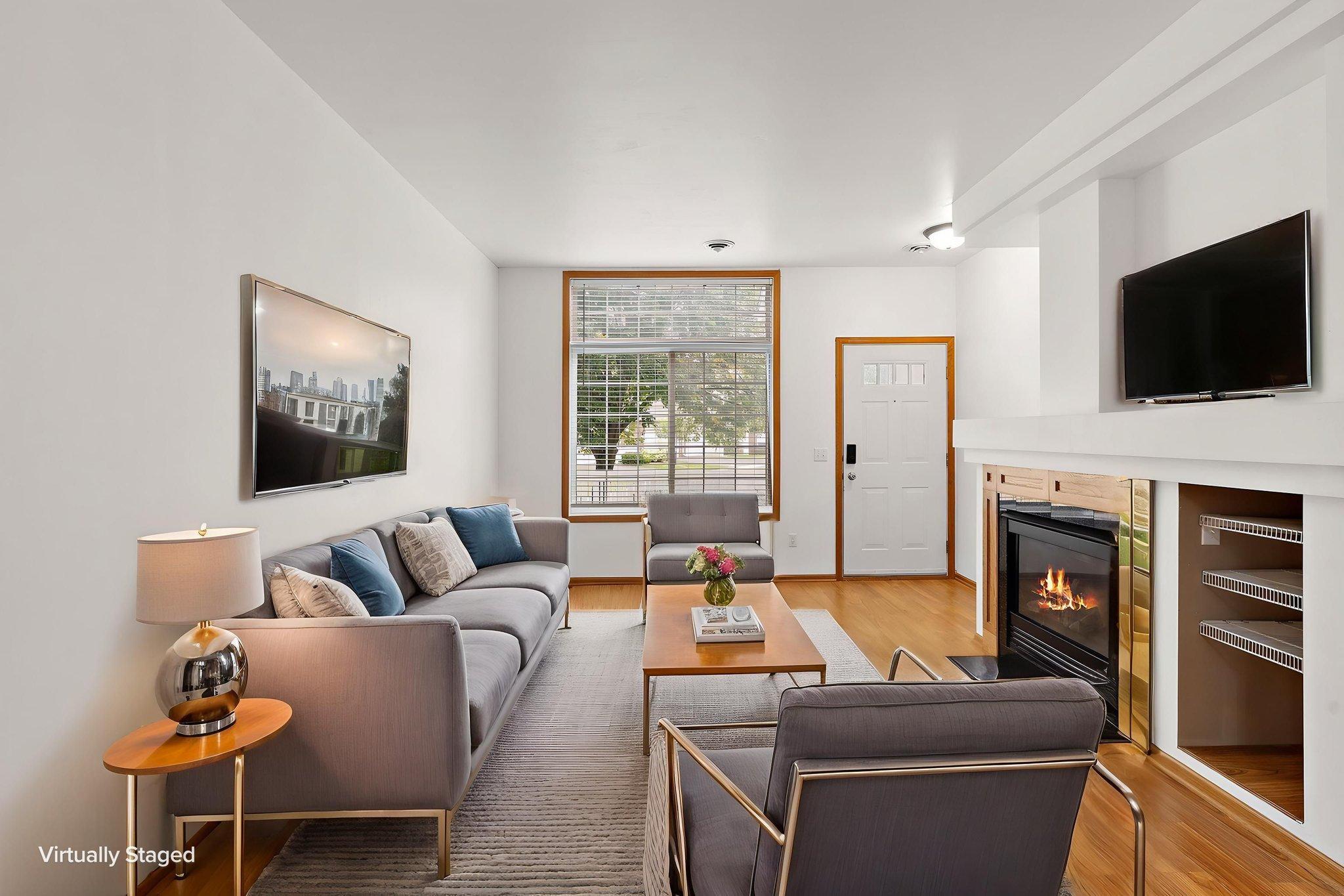 18034 69th Place N Property Photo 5