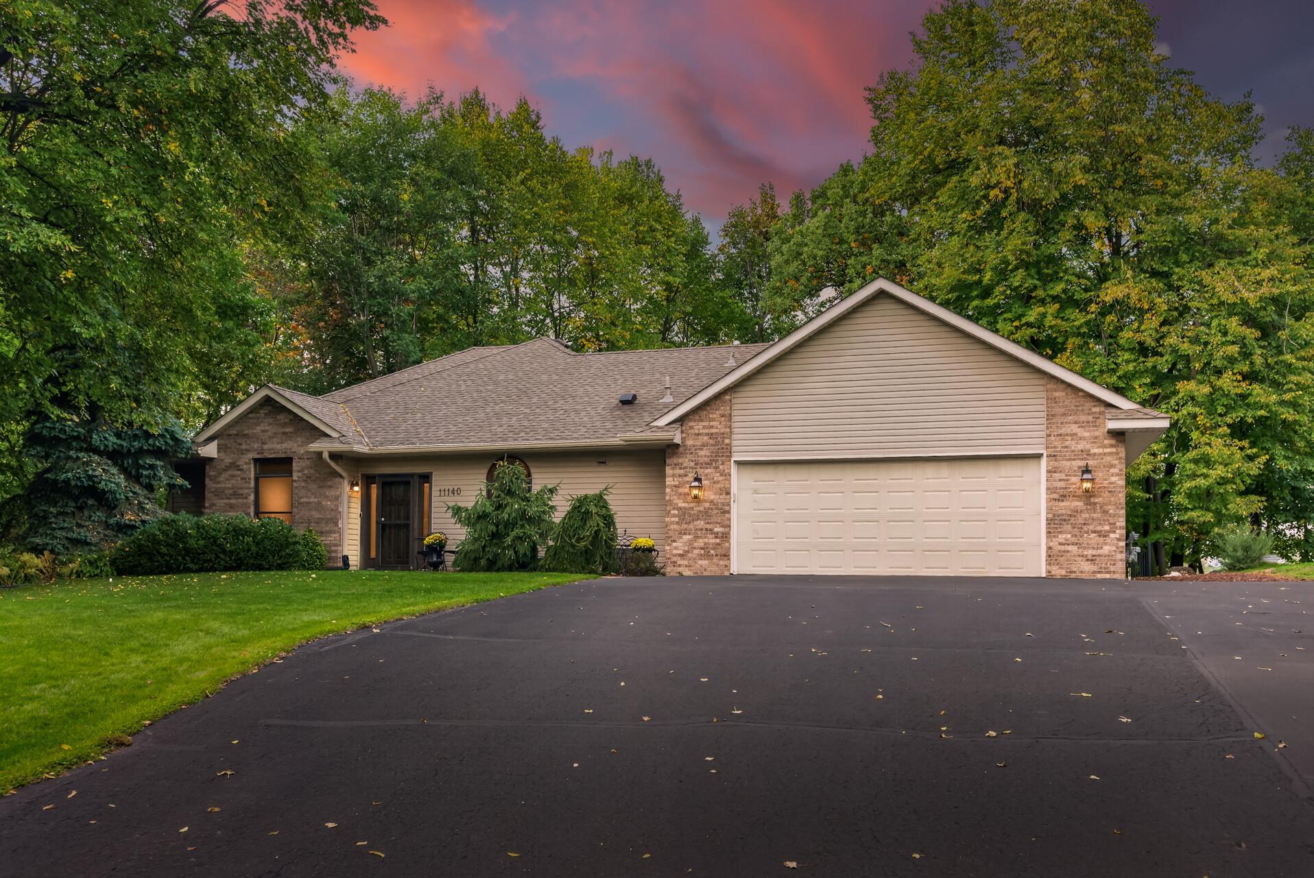 11140 Lake Pointe Drive