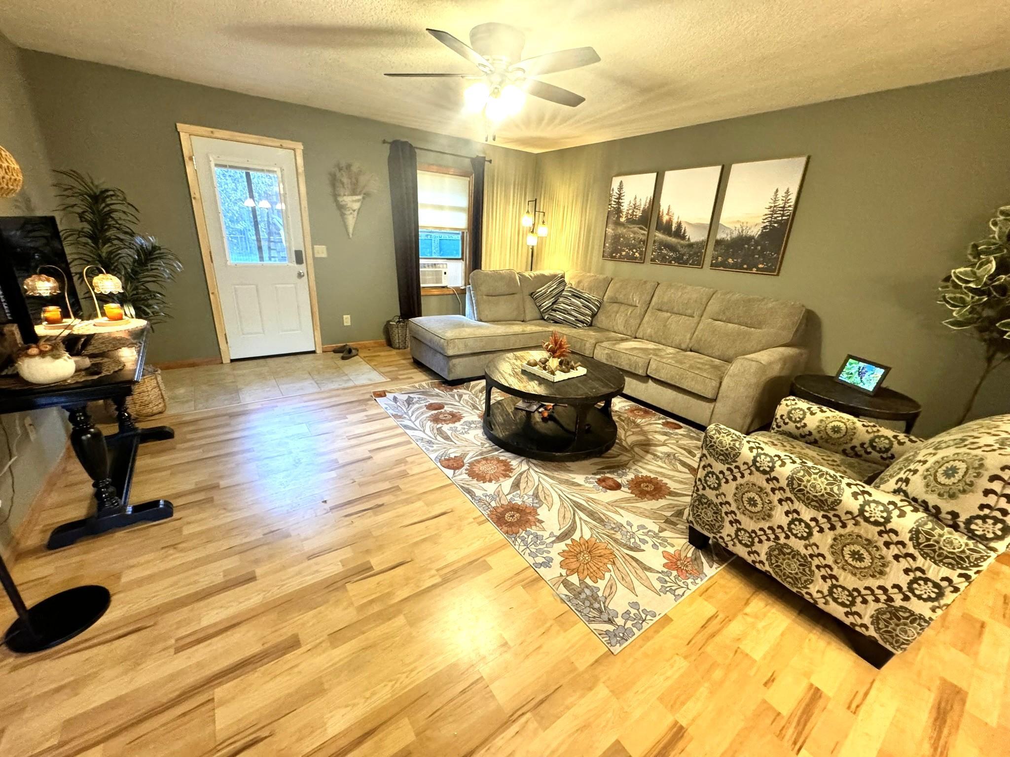 103 Evergreen Court Property Photo 8