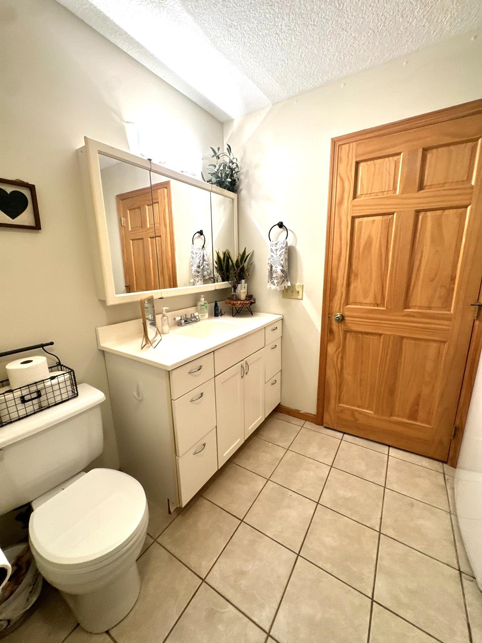 103 Evergreen Court Property Photo 12