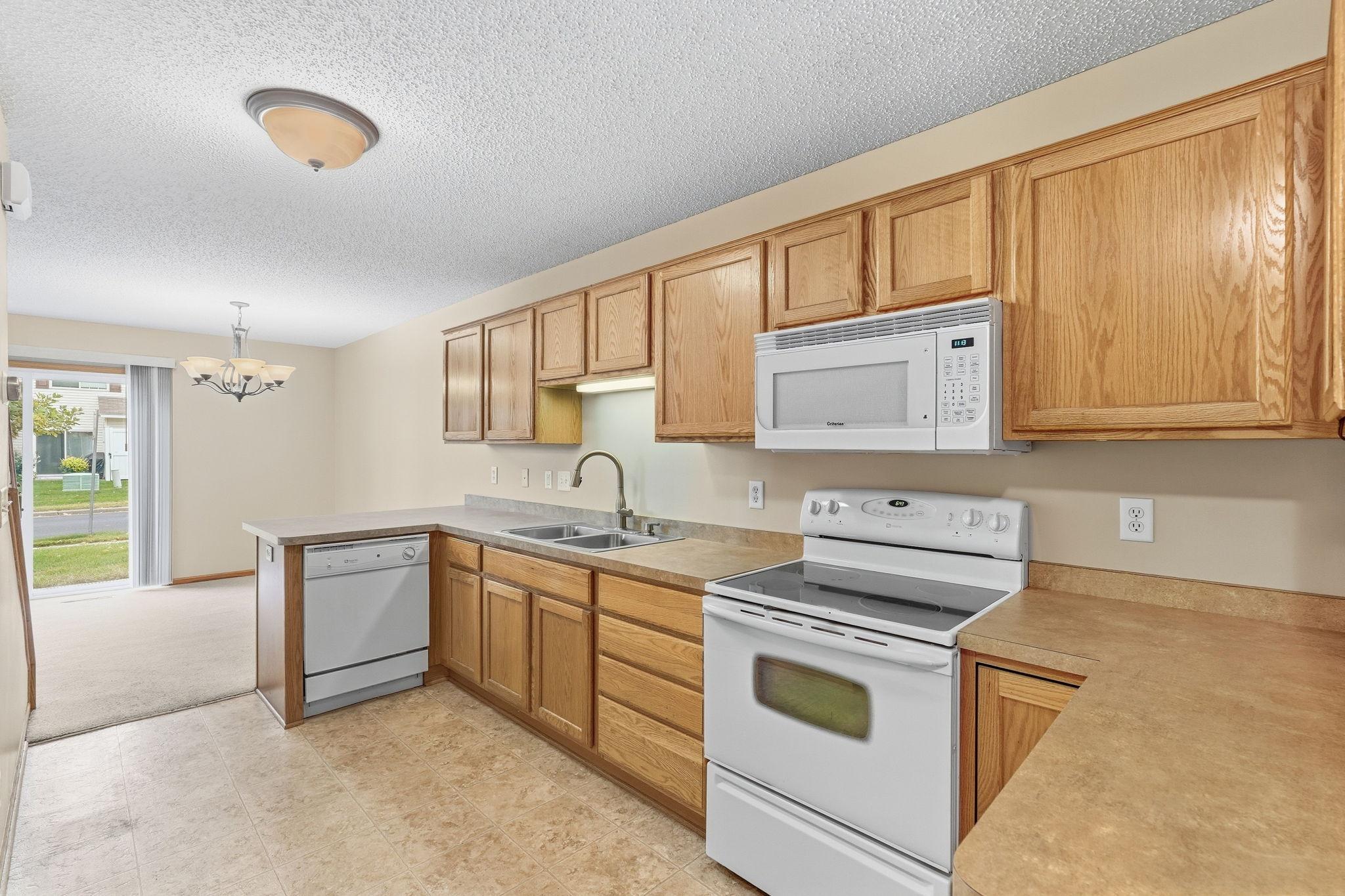 3534 Sterling Heights Drive A Property Photo 9