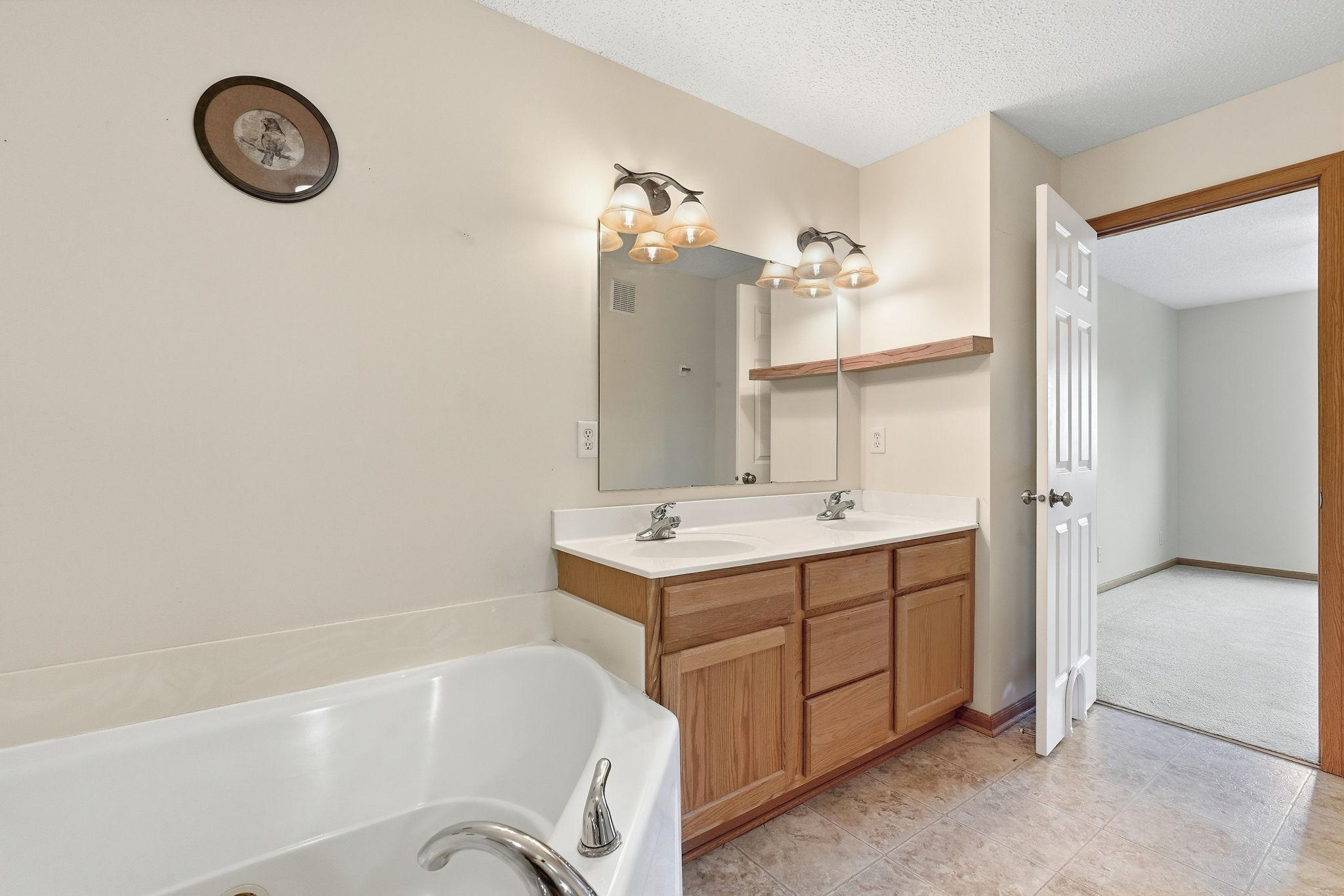 3534 Sterling Heights Drive A Property Photo 17