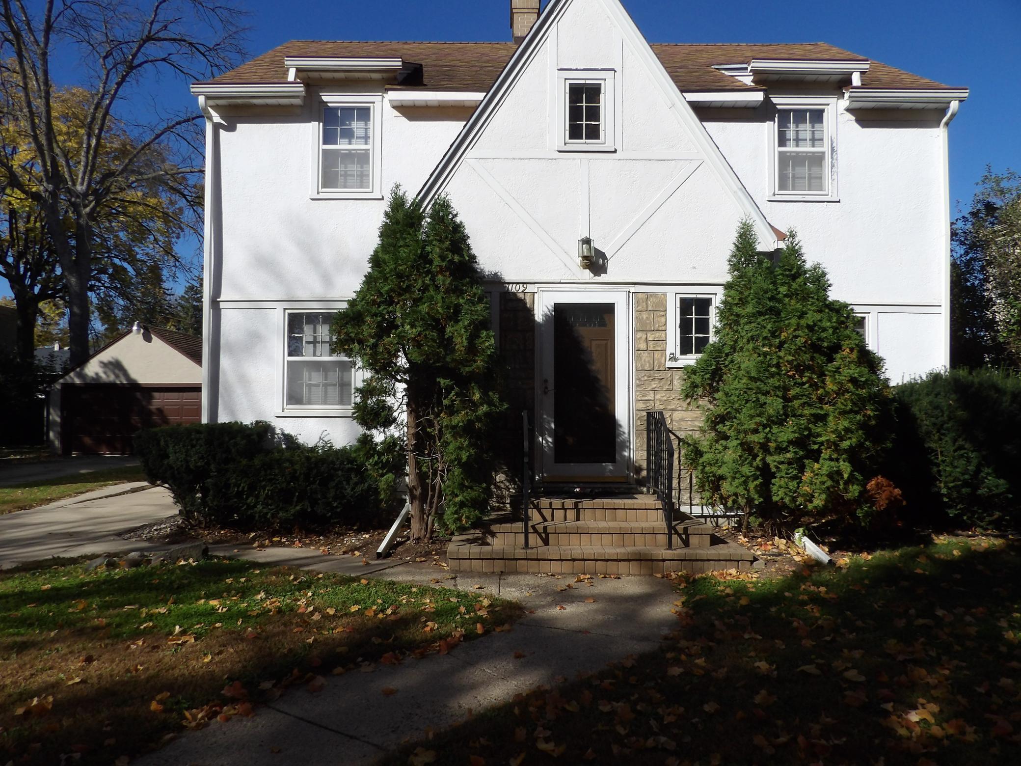 1109 3rd Street Nw Property Photo 1