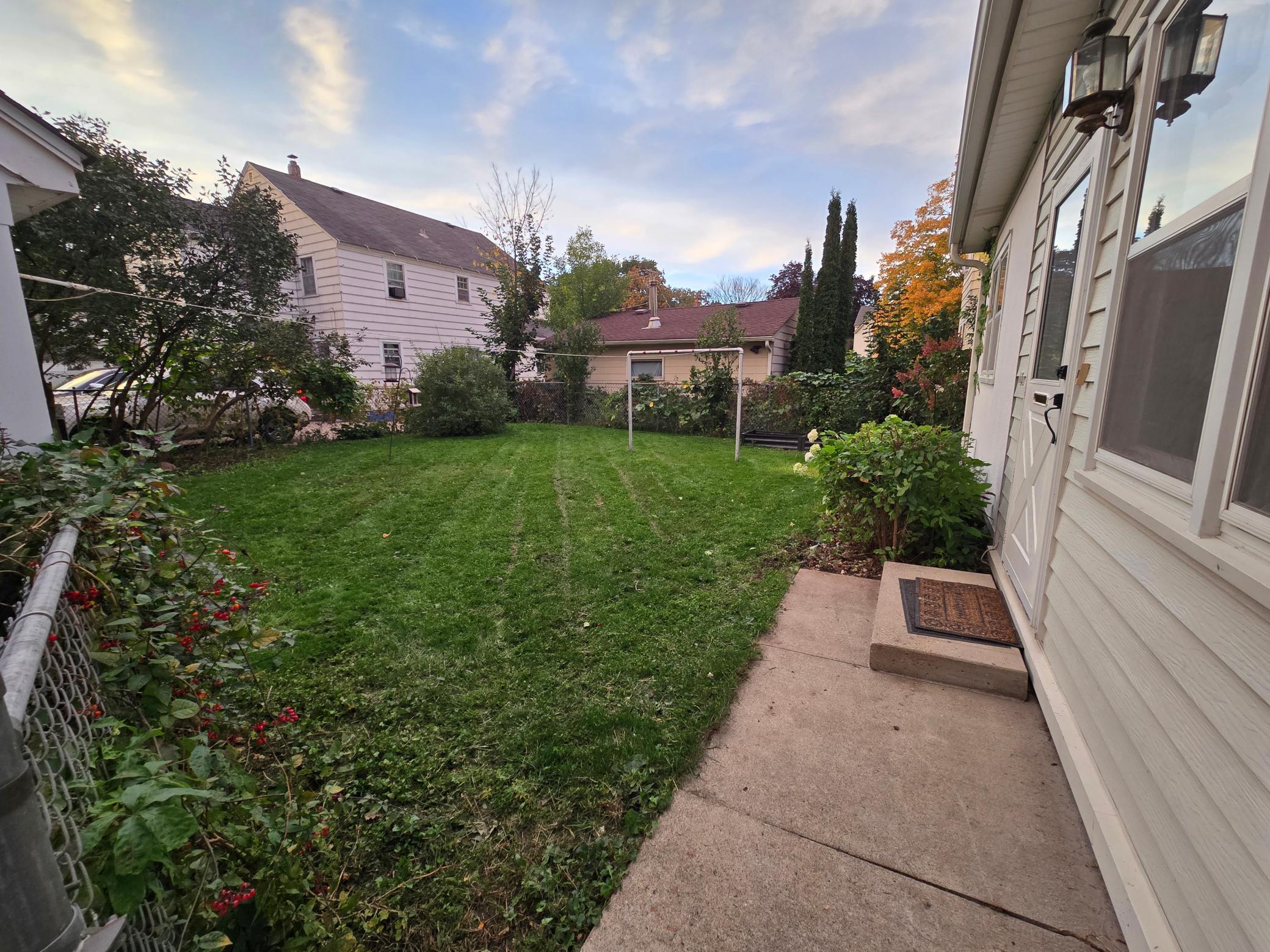 1109 3rd Street Nw Property Photo 4