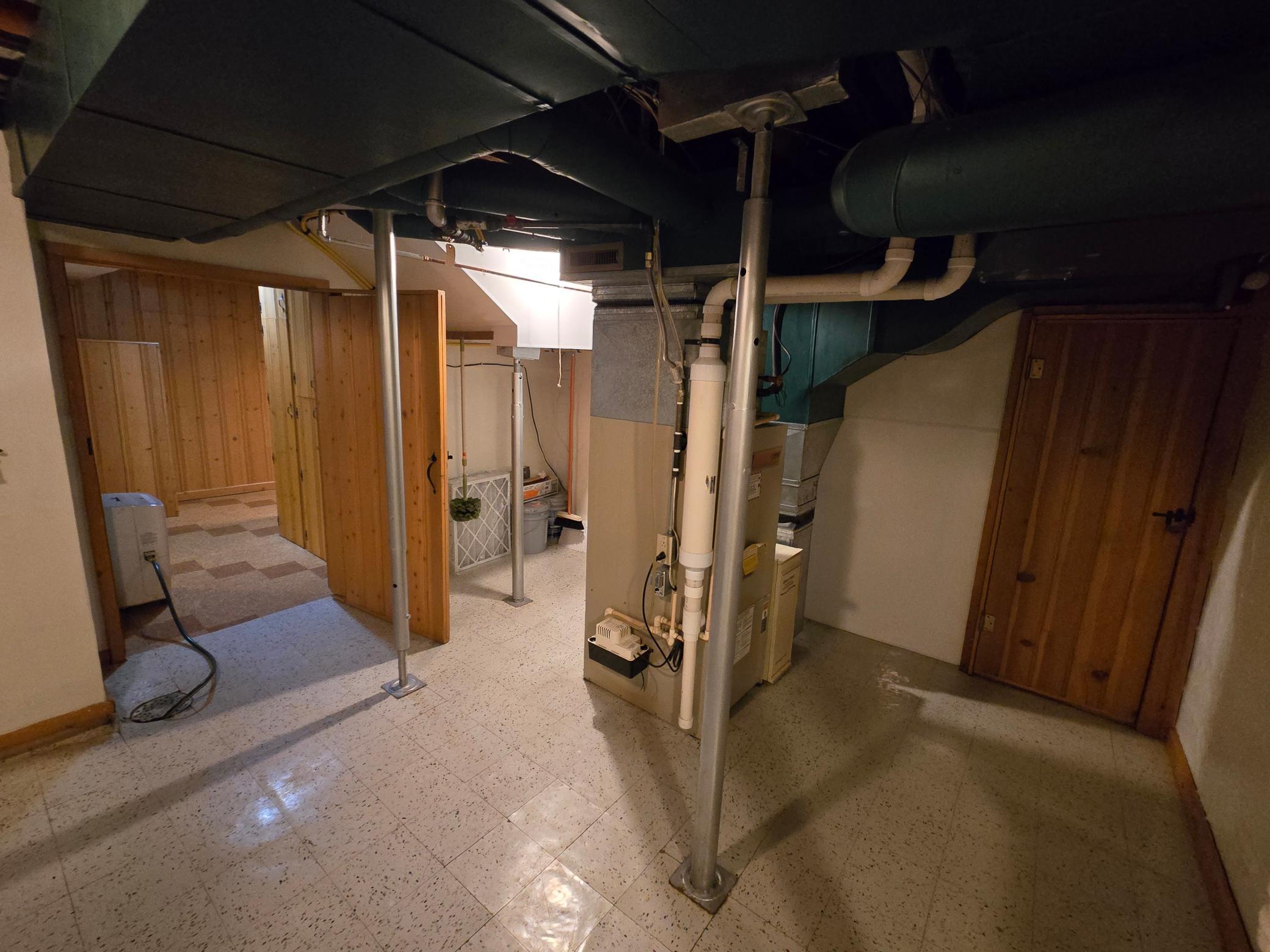 1109 3rd Street Nw Property Photo 35