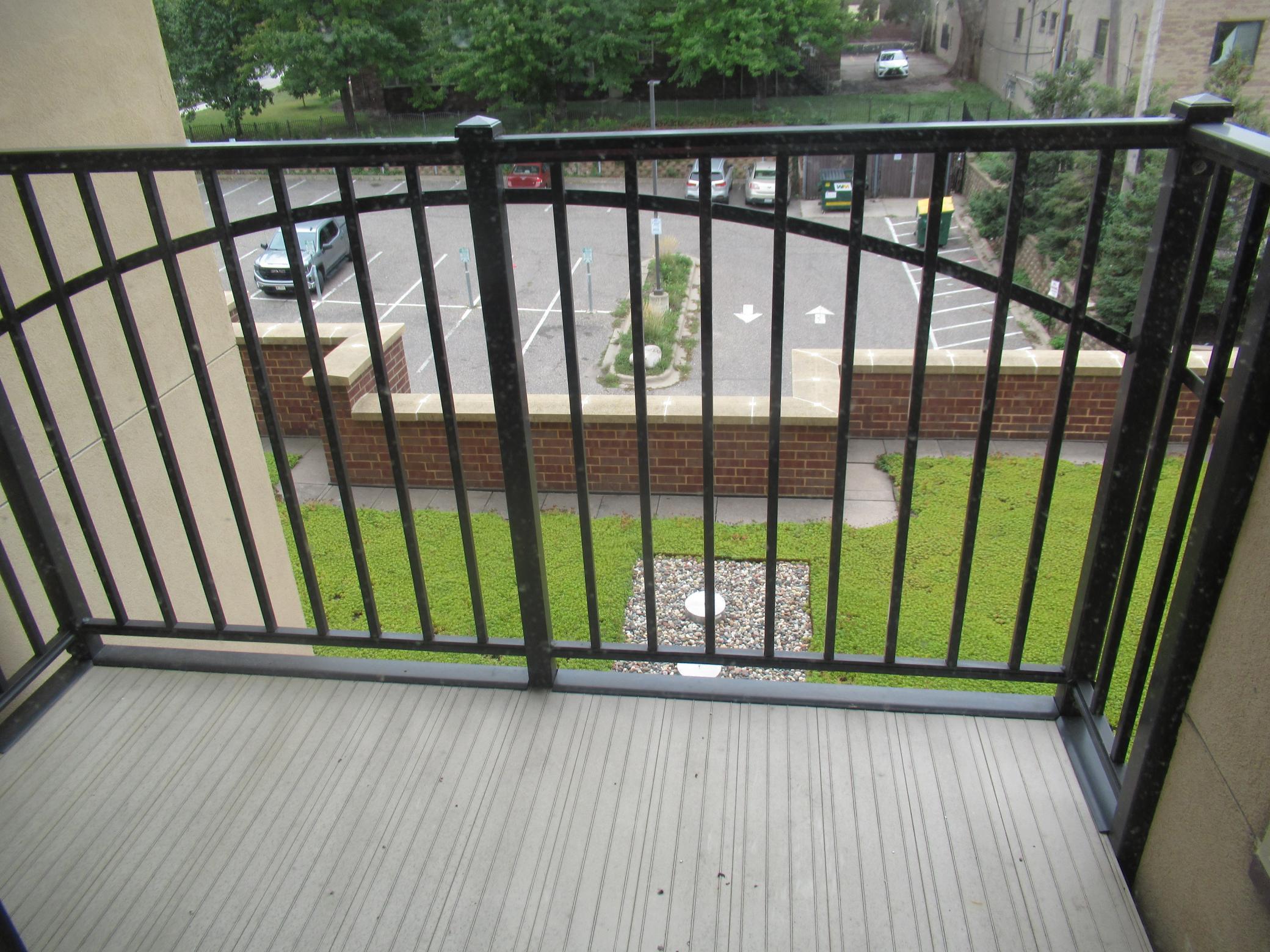 15 E Franklin Avenue 313 Property Photo 11