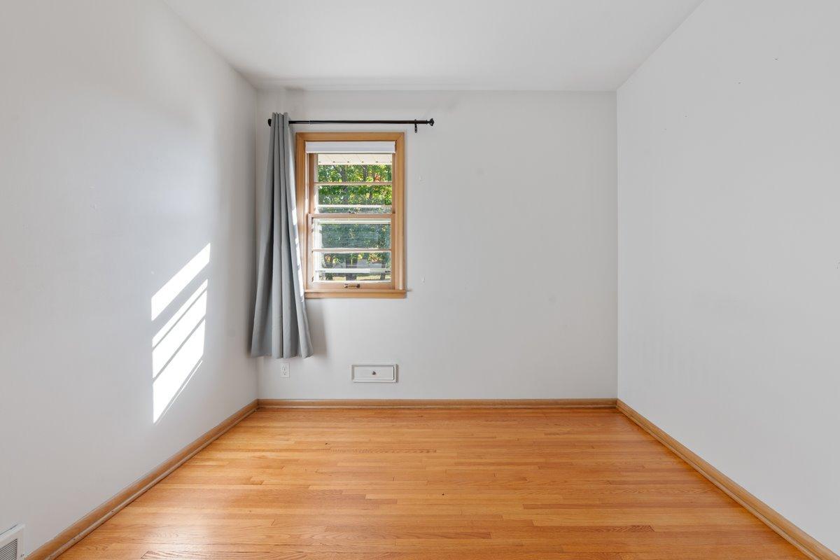 6737 Columbus Avenue Property Photo 29