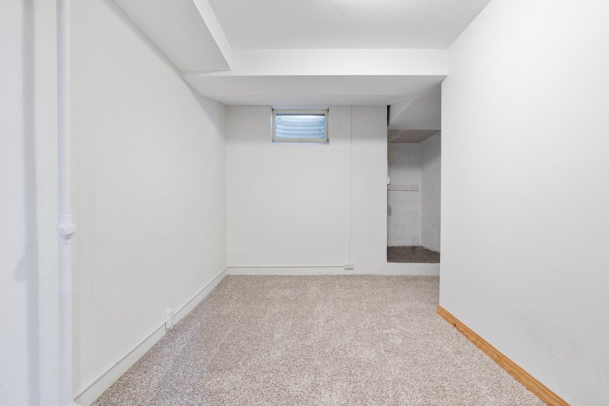 6737 Columbus Avenue Property Photo 34