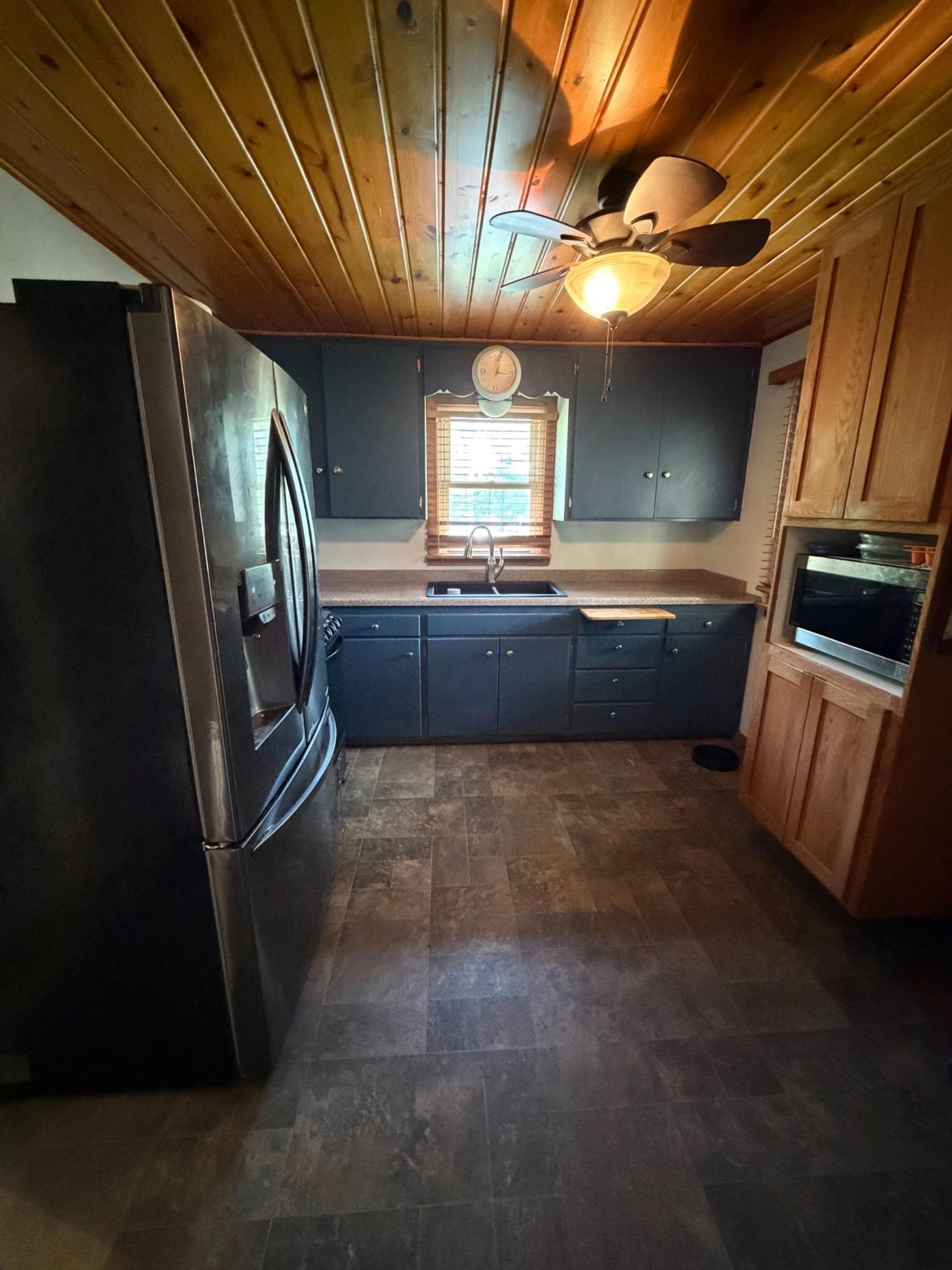 24058 Daniel Johnson Road Property Photo 2