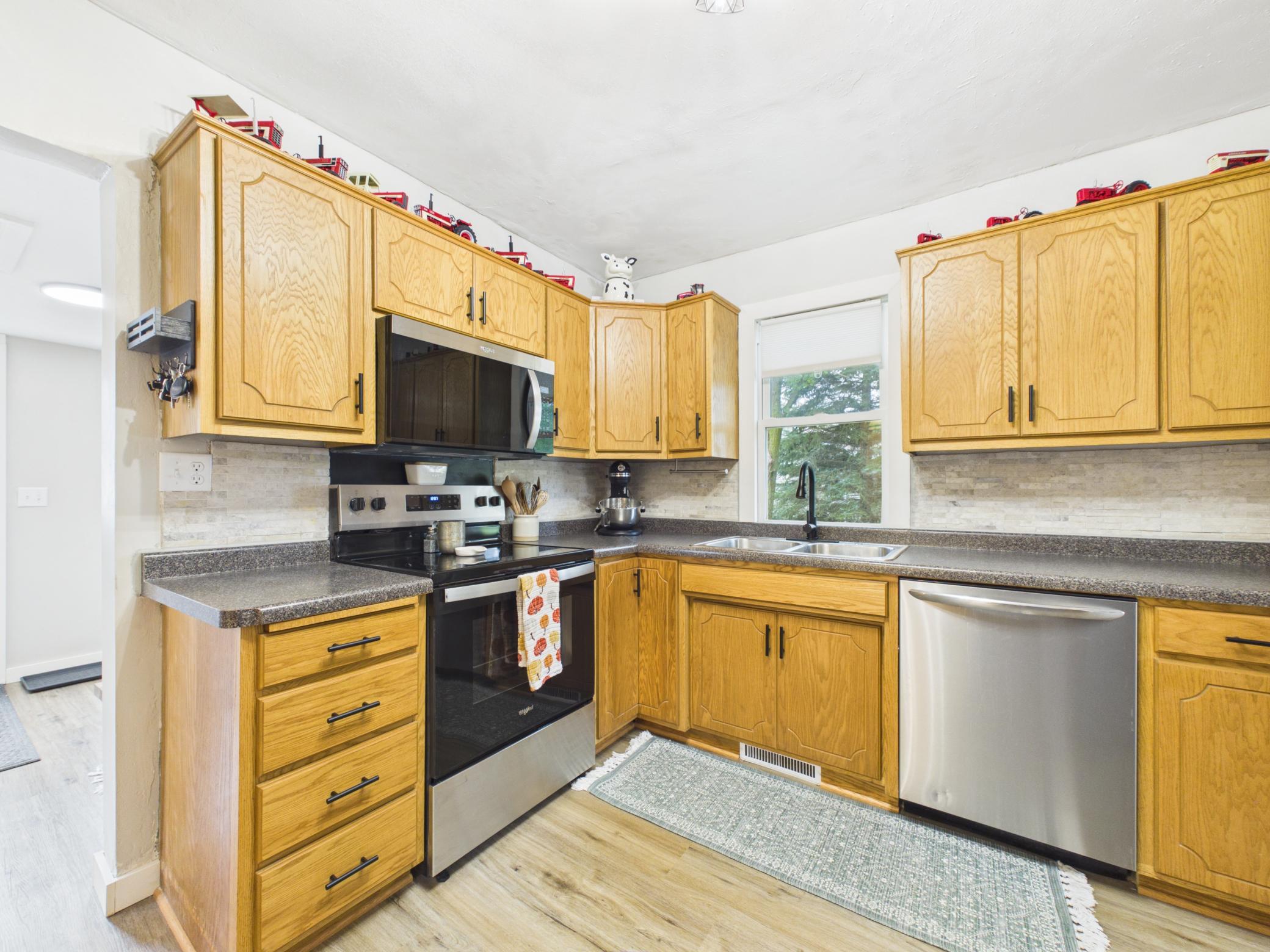 130 4th Avenue S Property Photo 15