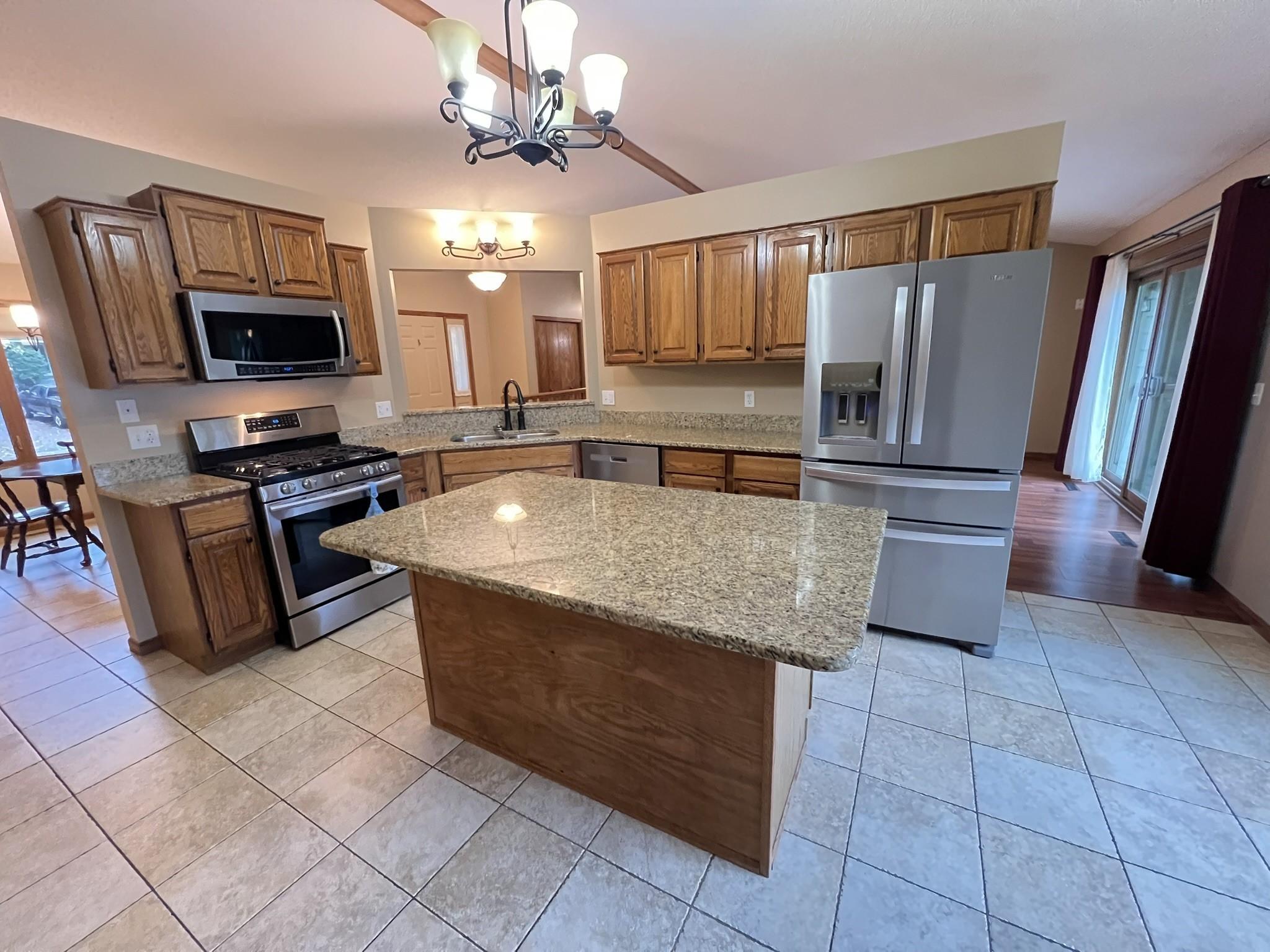 5366 S Park Drive Property Photo 2