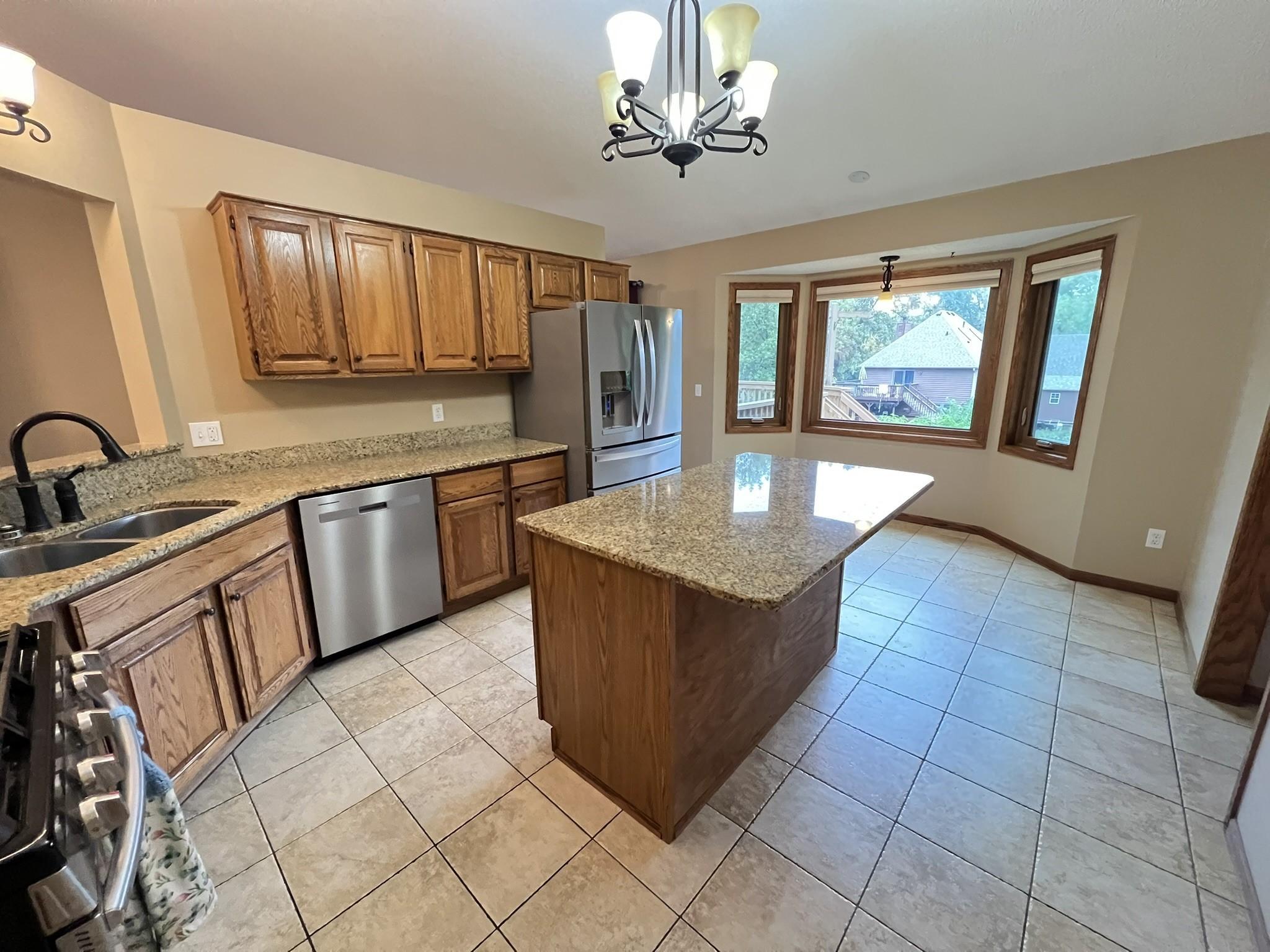 5366 S Park Drive Property Photo 3
