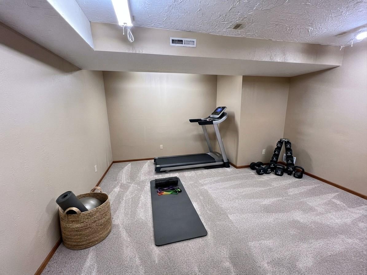 5366 S Park Drive Property Photo 17