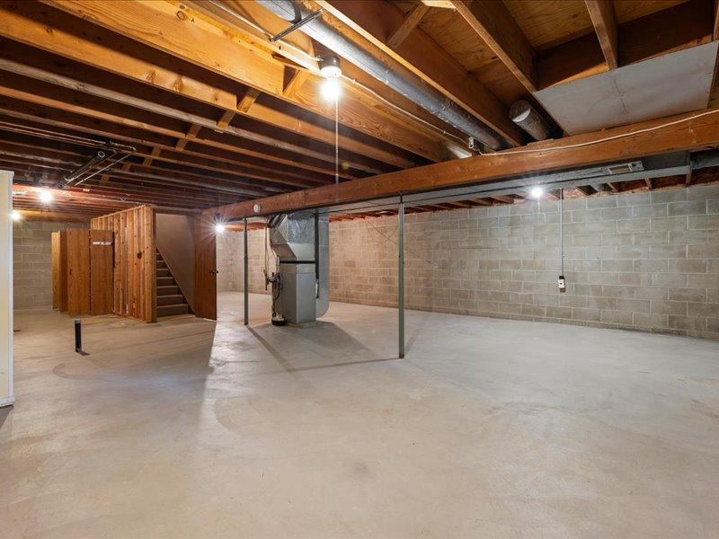 12863 Kingwood Drive Property Photo 22