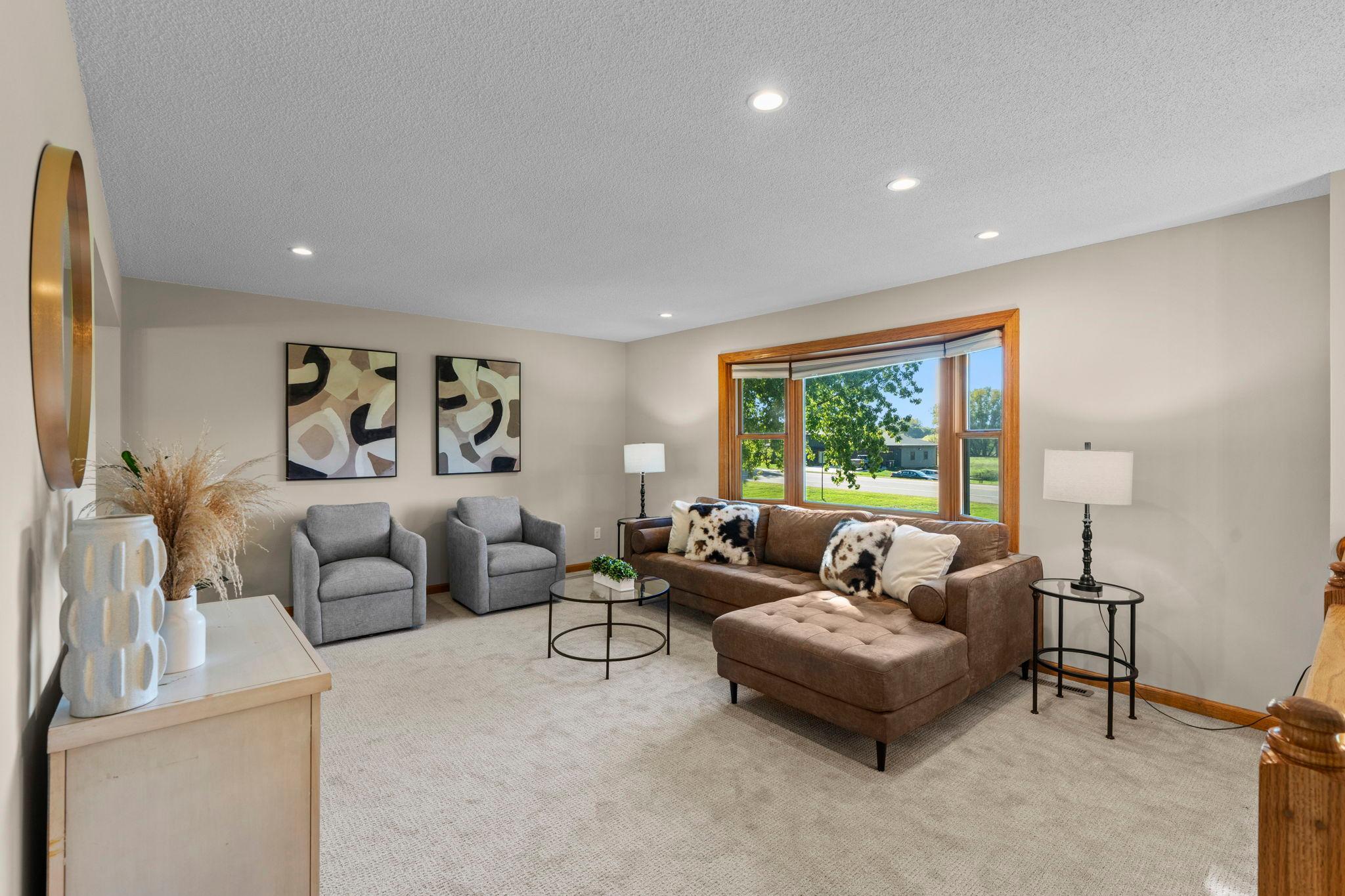 5175 240th Street E Property Photo 8