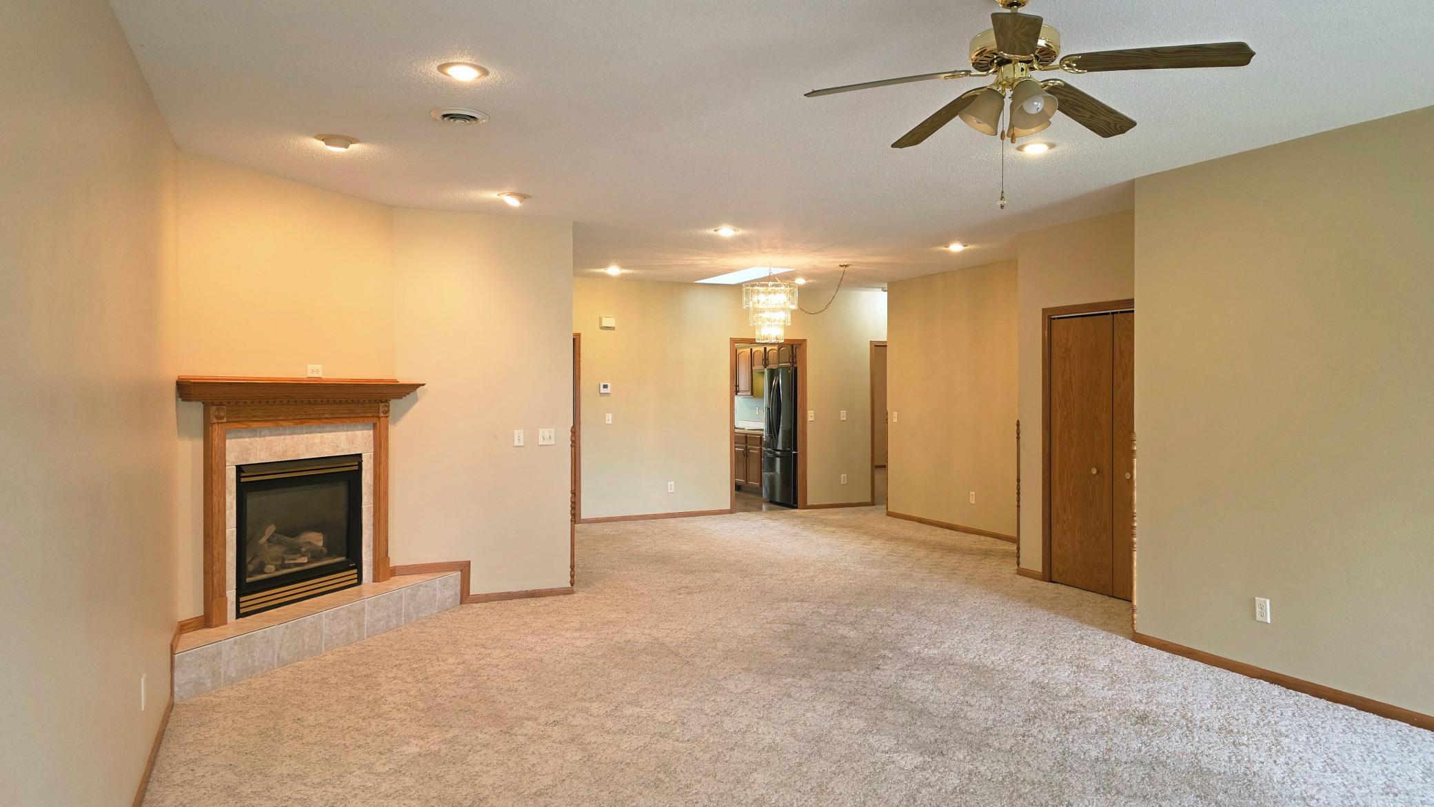 1106 Devito Street 6 Property Photo 2