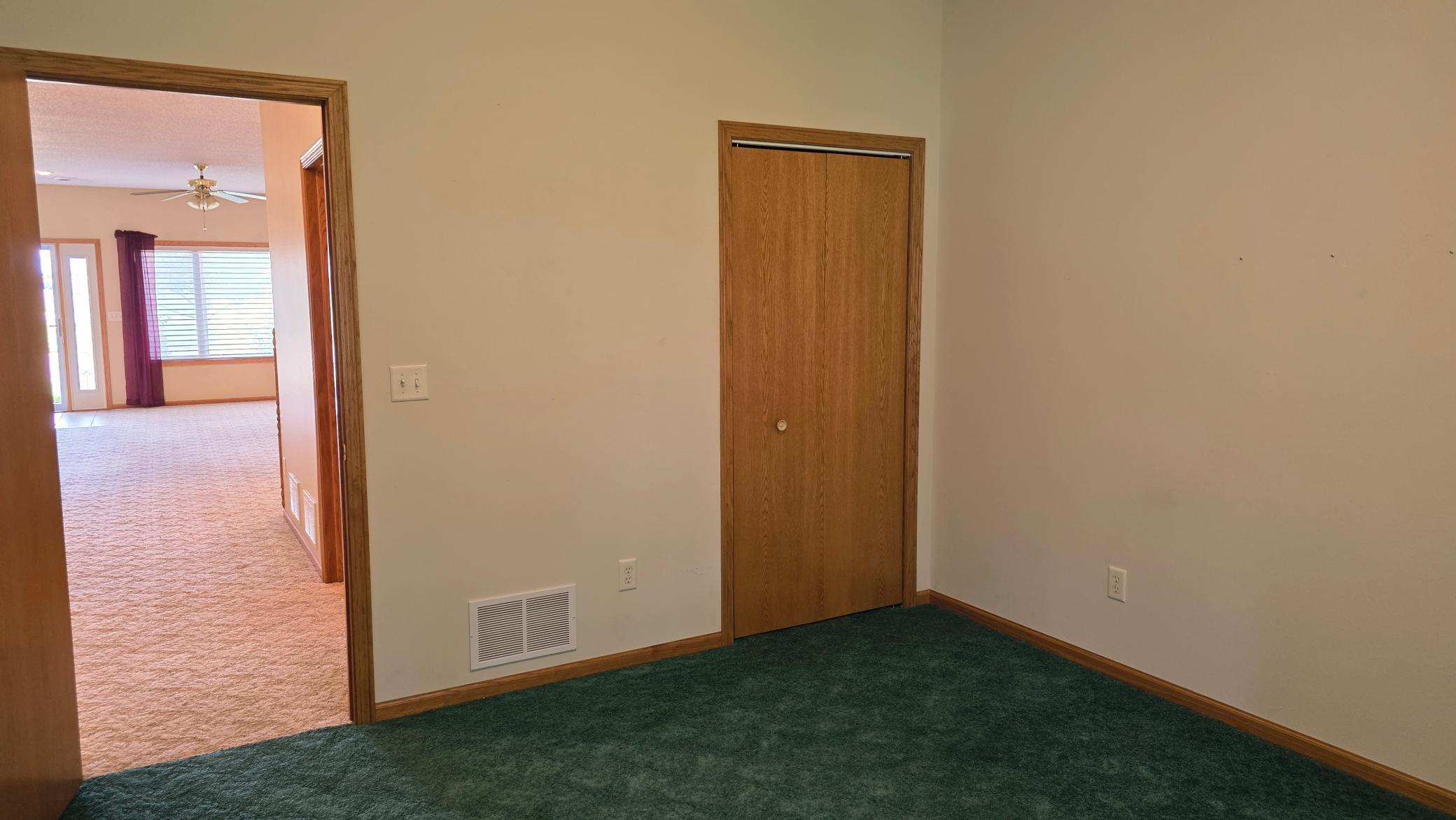 1106 Devito Street 6 Property Photo 9