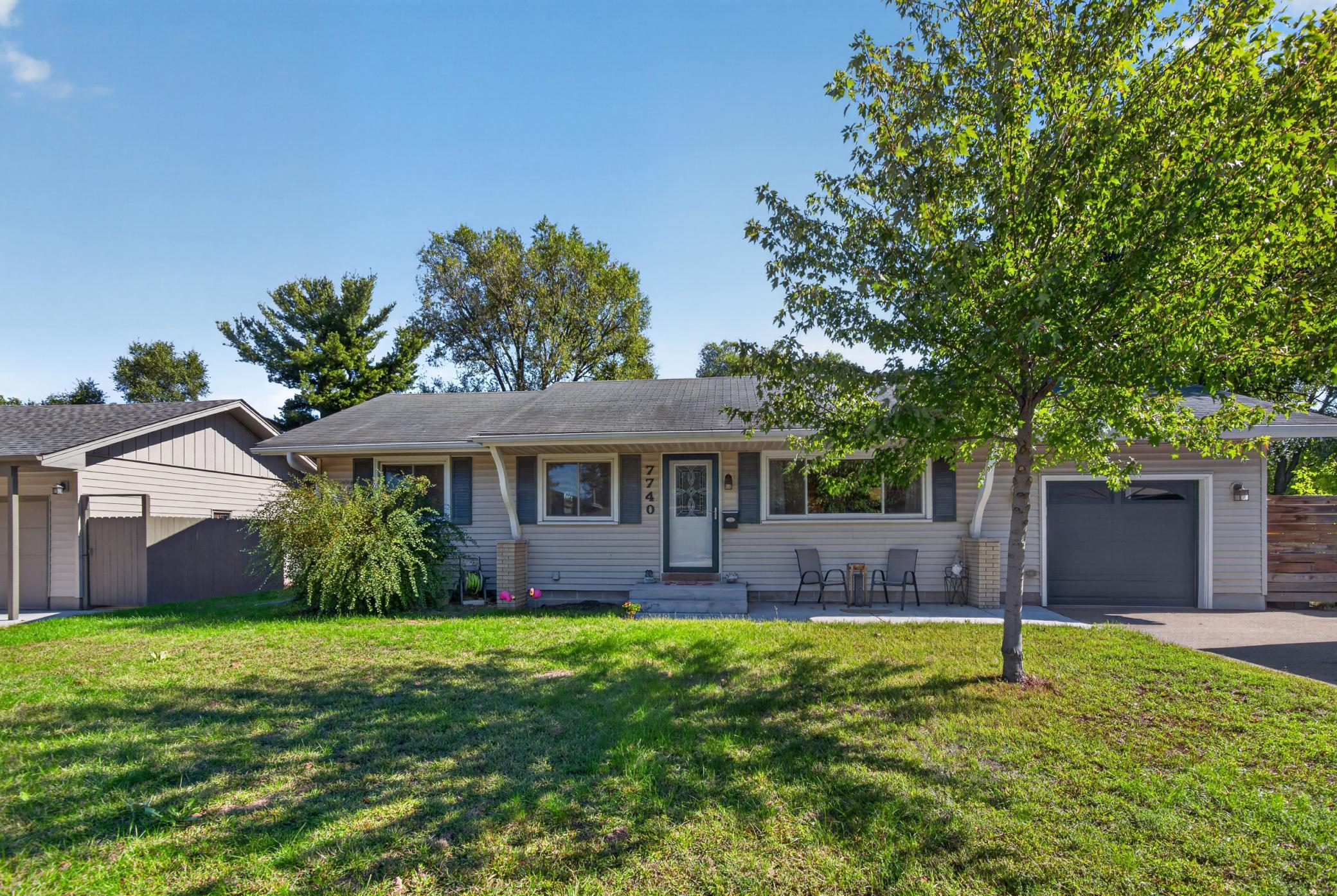 7740 Regent Avenue N Property Photo 1