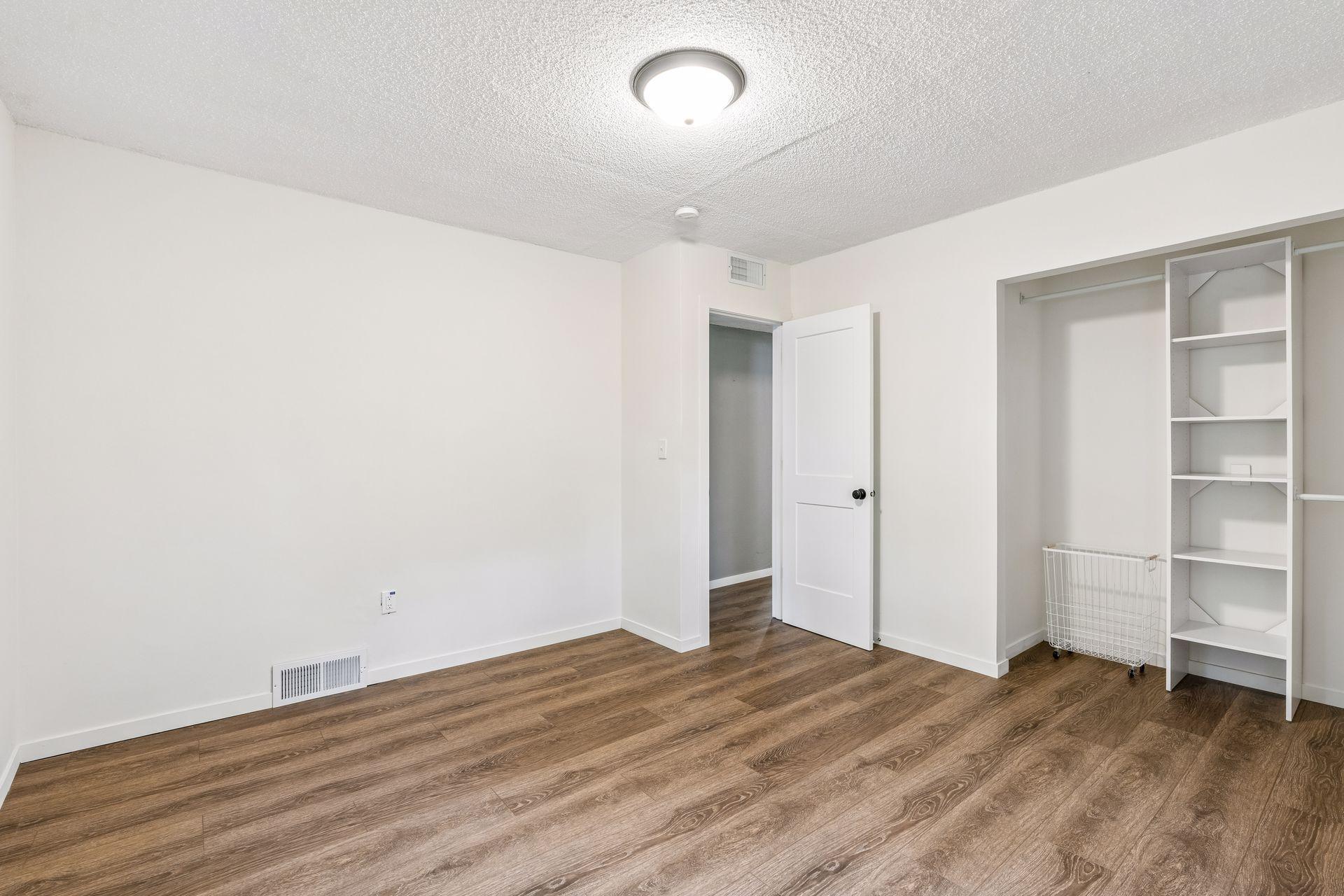 6901 James Avenue S Property Photo 18