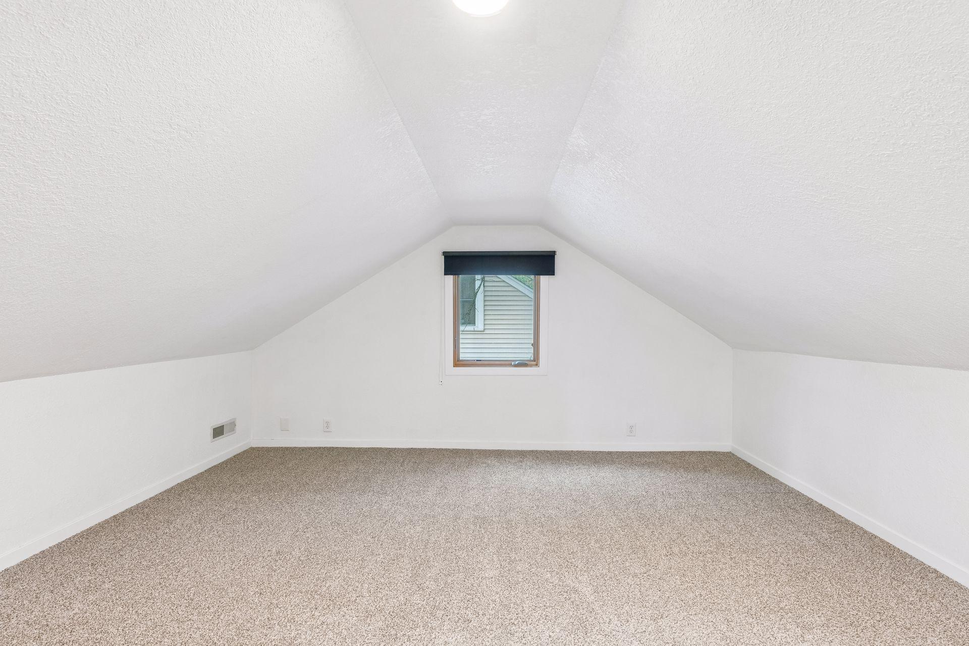 6901 James Avenue S Property Photo 21