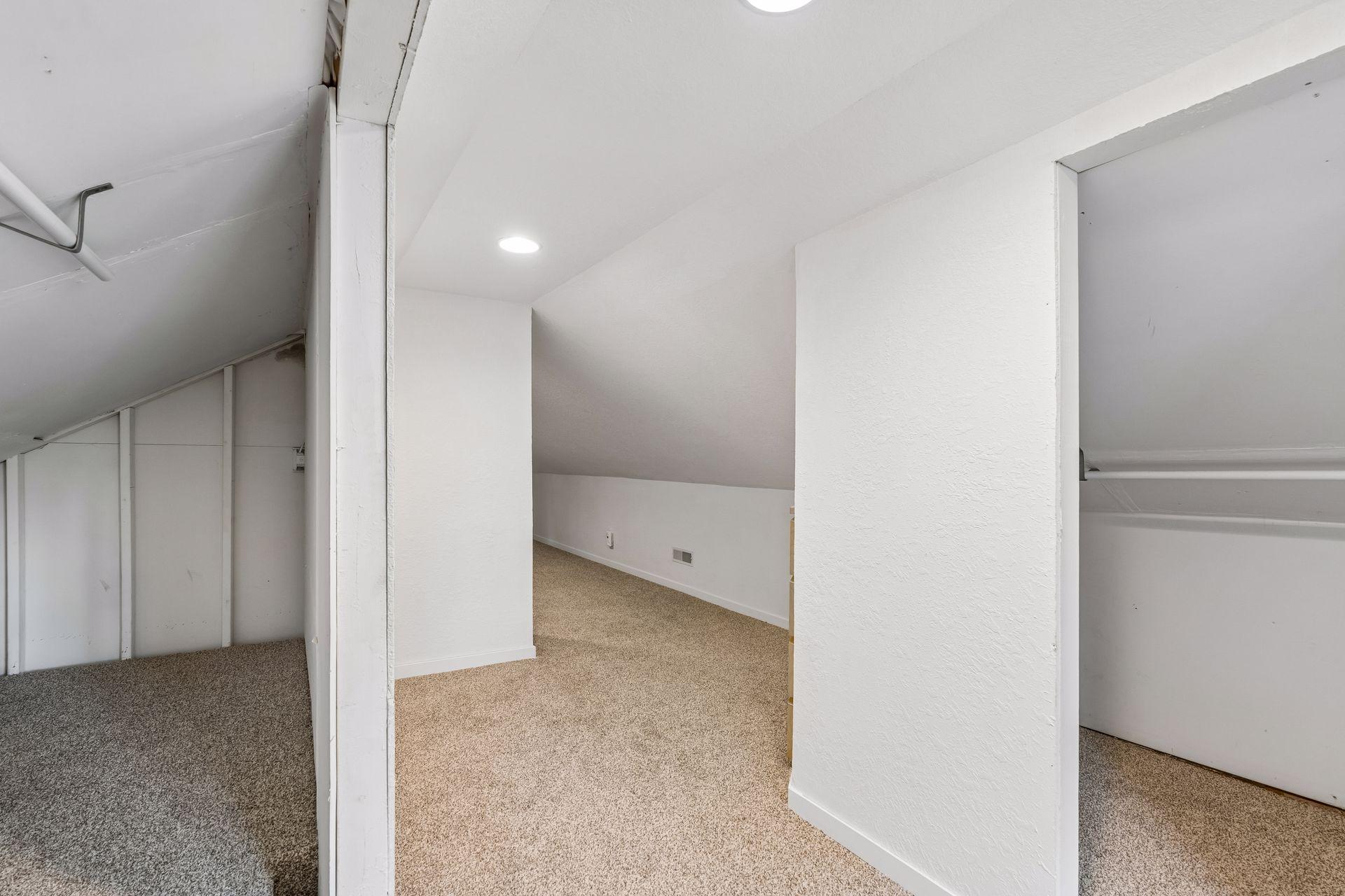 6901 James Avenue S Property Photo 24
