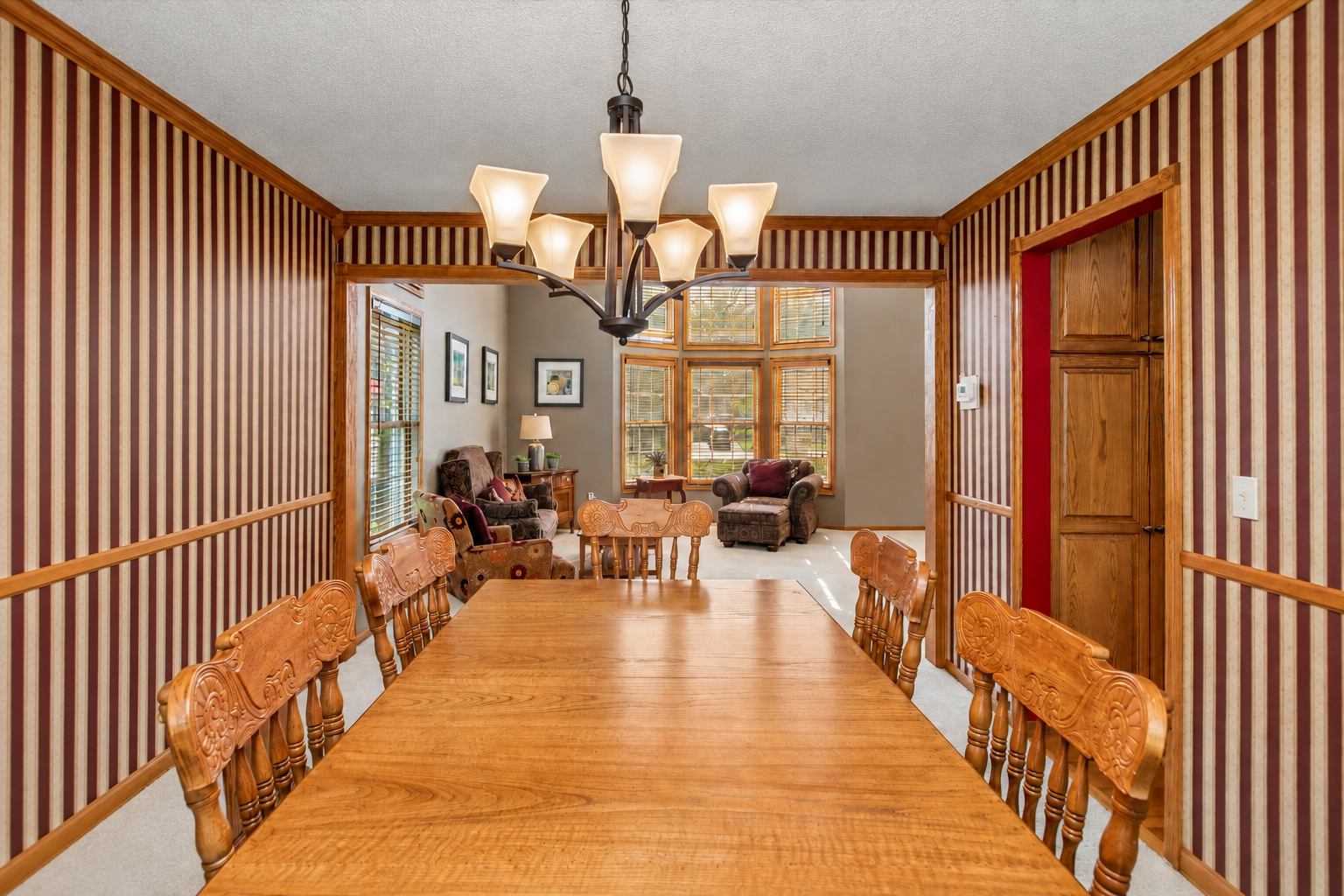 4161 Kingston Court Property Photo 7