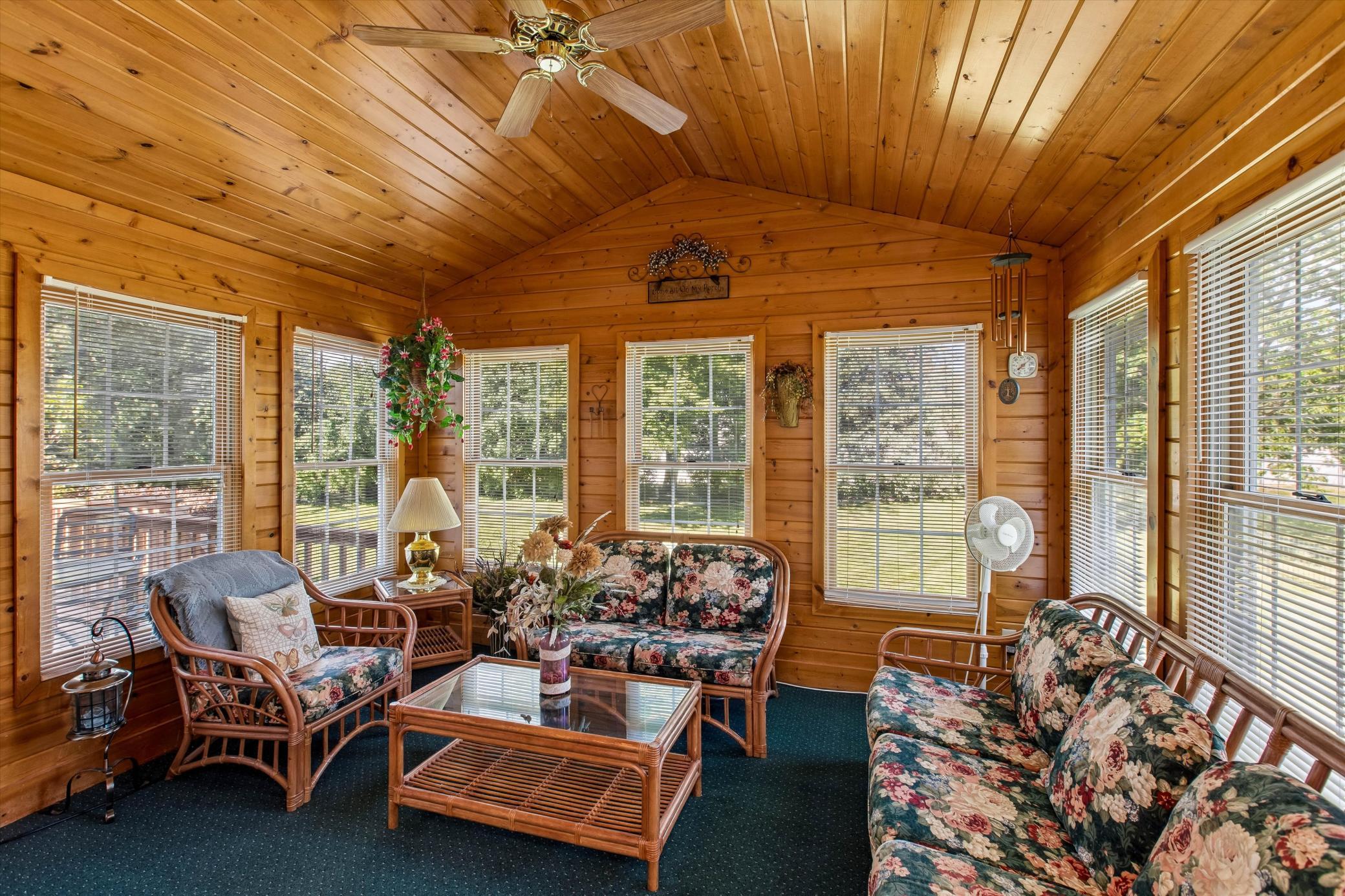 4161 Kingston Court Property Photo 10