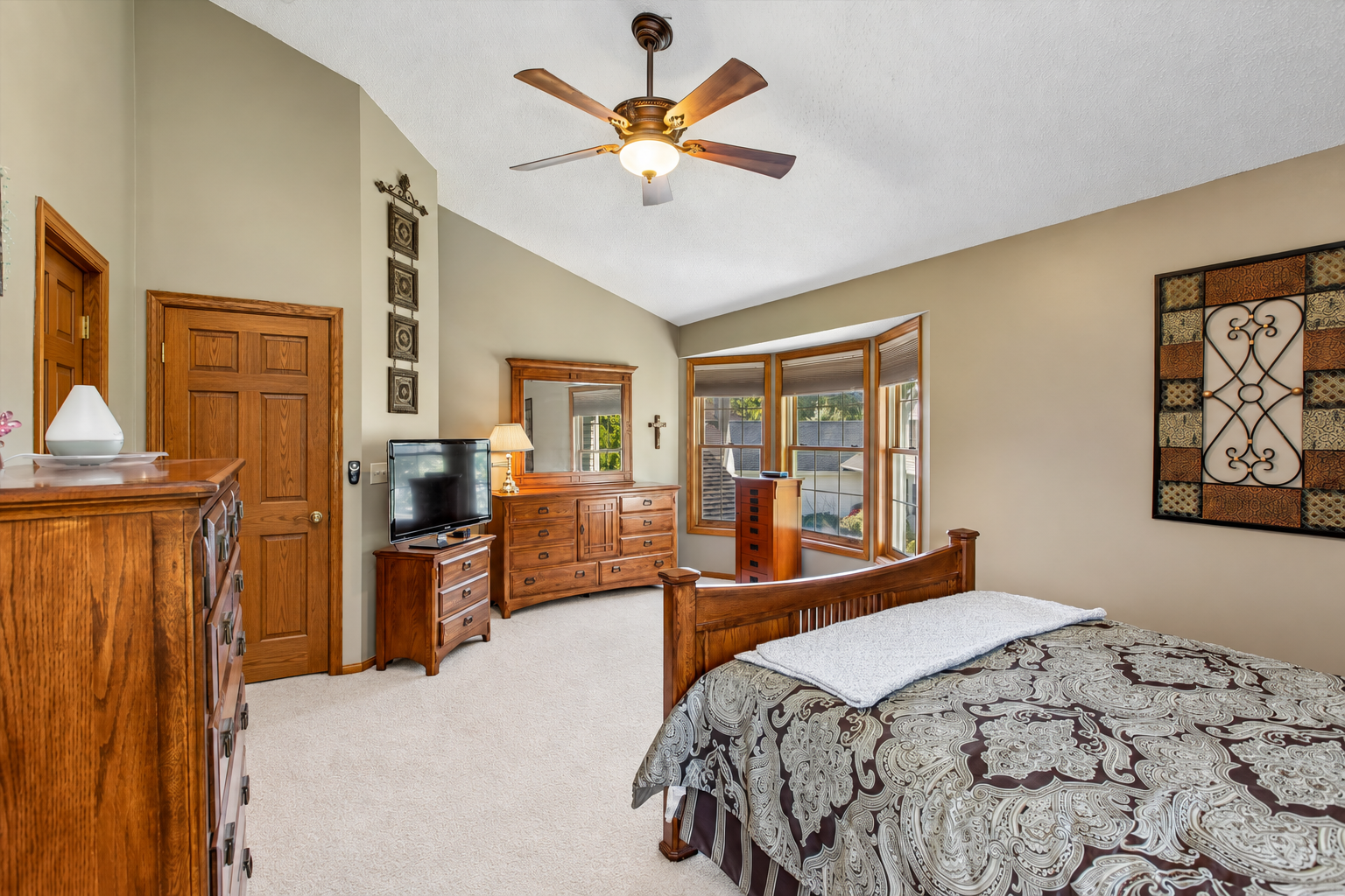 4161 Kingston Court Property Photo 16