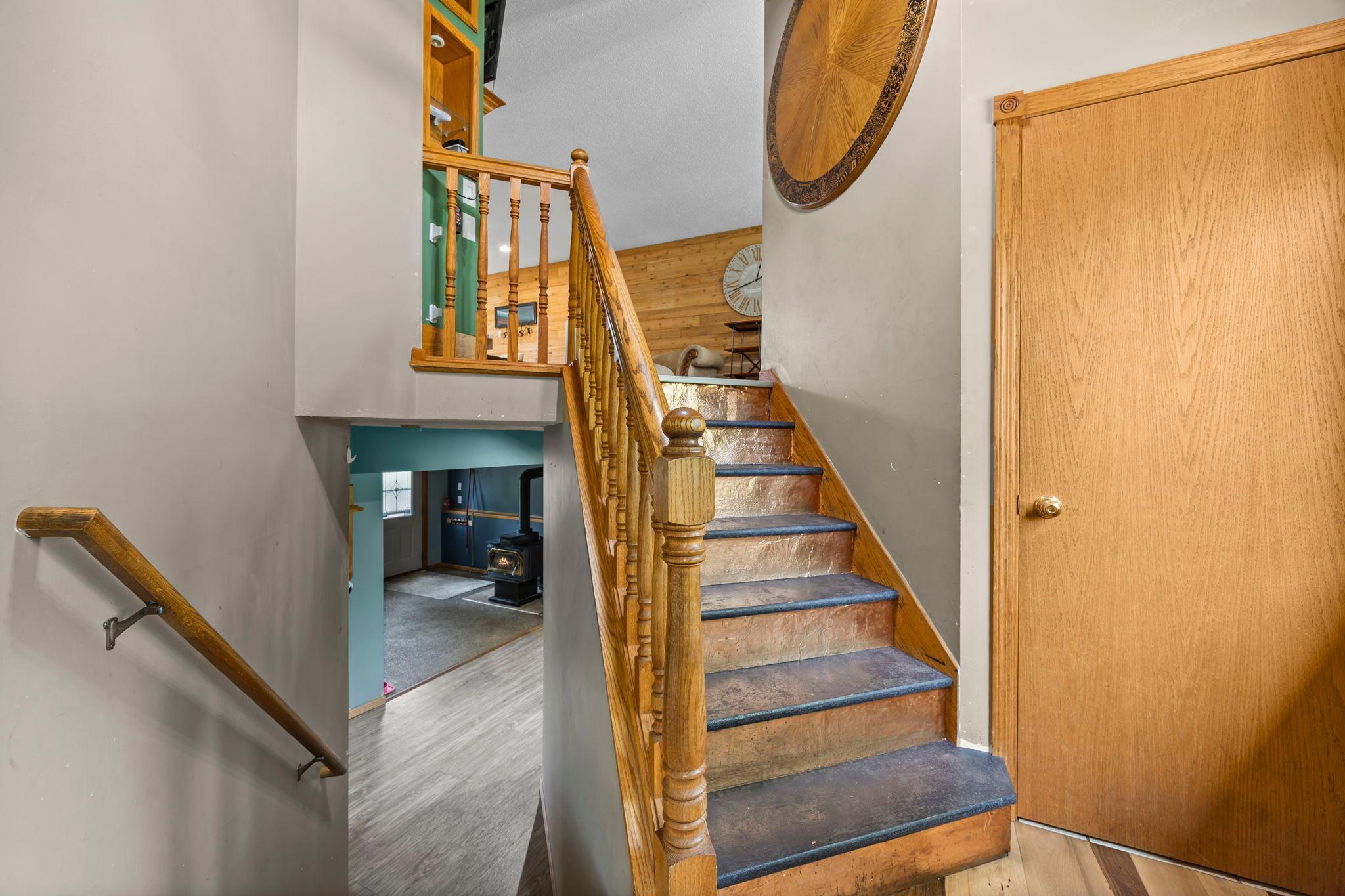 6943 350th Street Property Photo 4