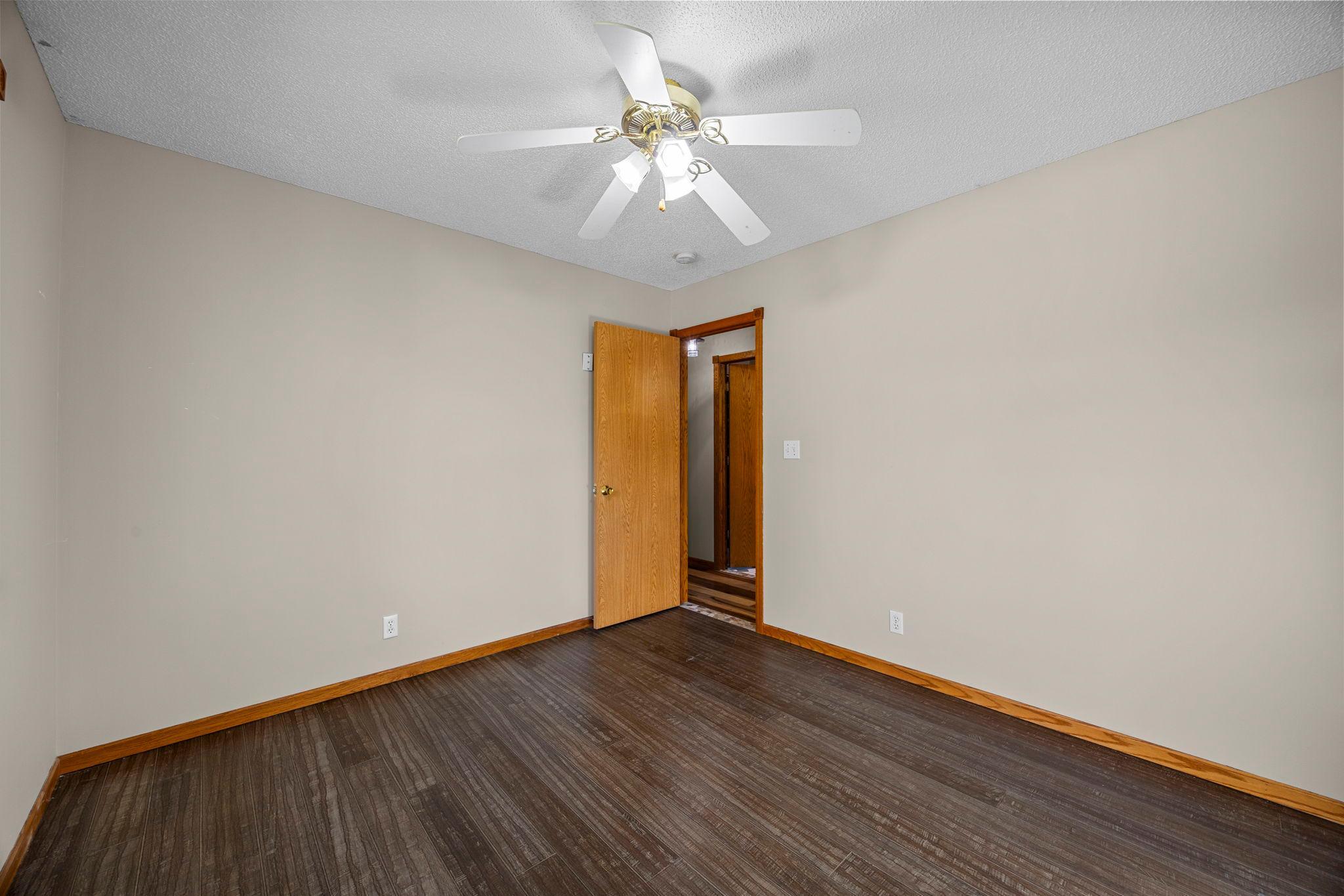 6943 350th Street Property Photo 37
