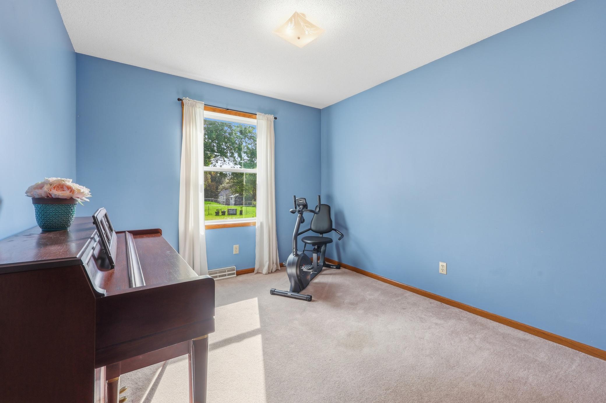 260 Westgate Drive Property Photo 20