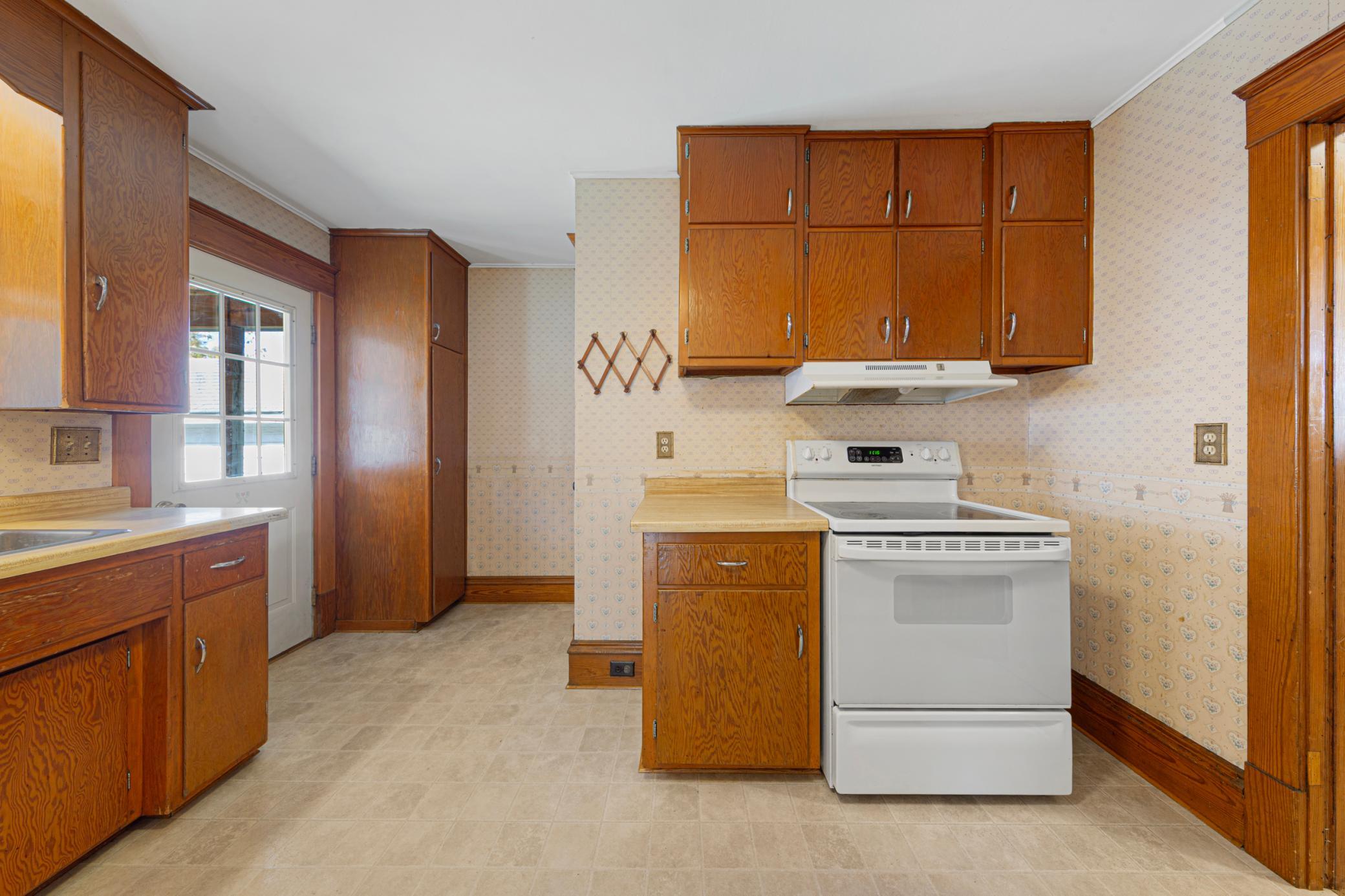 13 12th Street Nw Property Photo 12