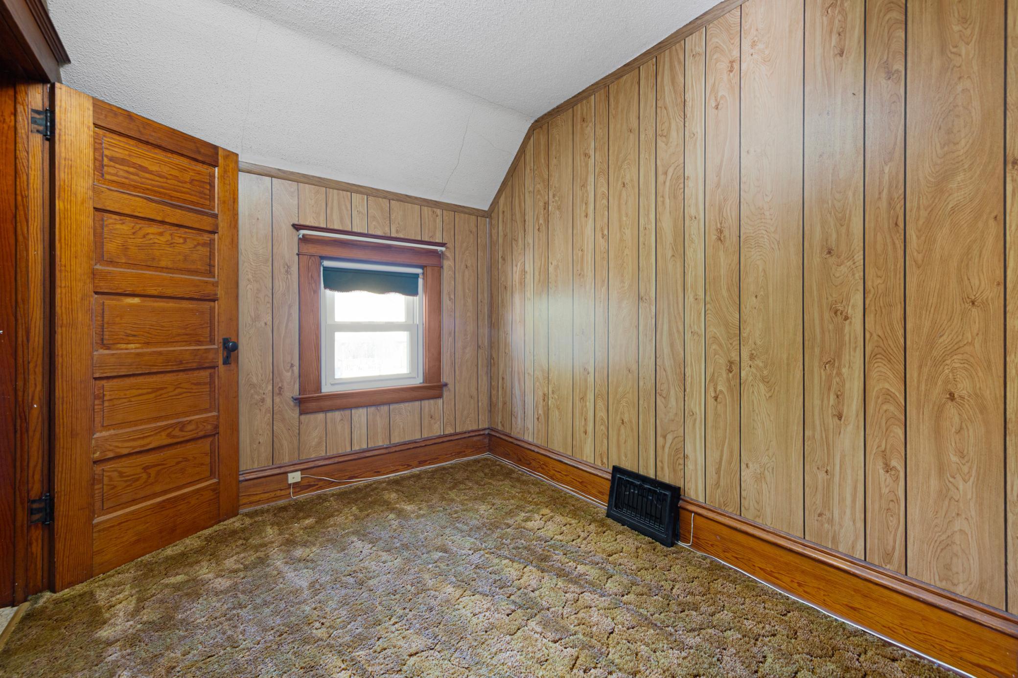 13 12th Street Nw Property Photo 15