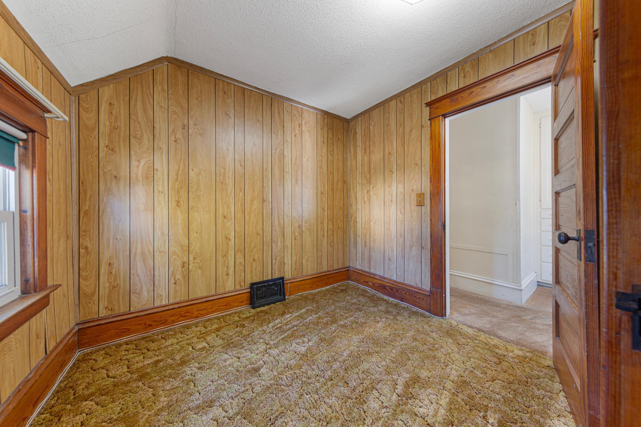 13 12th Street Nw Property Photo 16