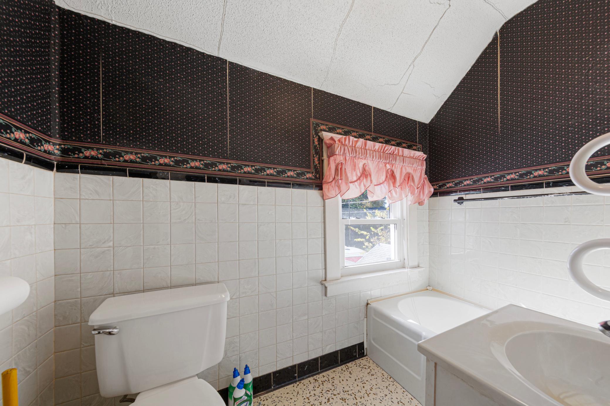 13 12th Street Nw Property Photo 18