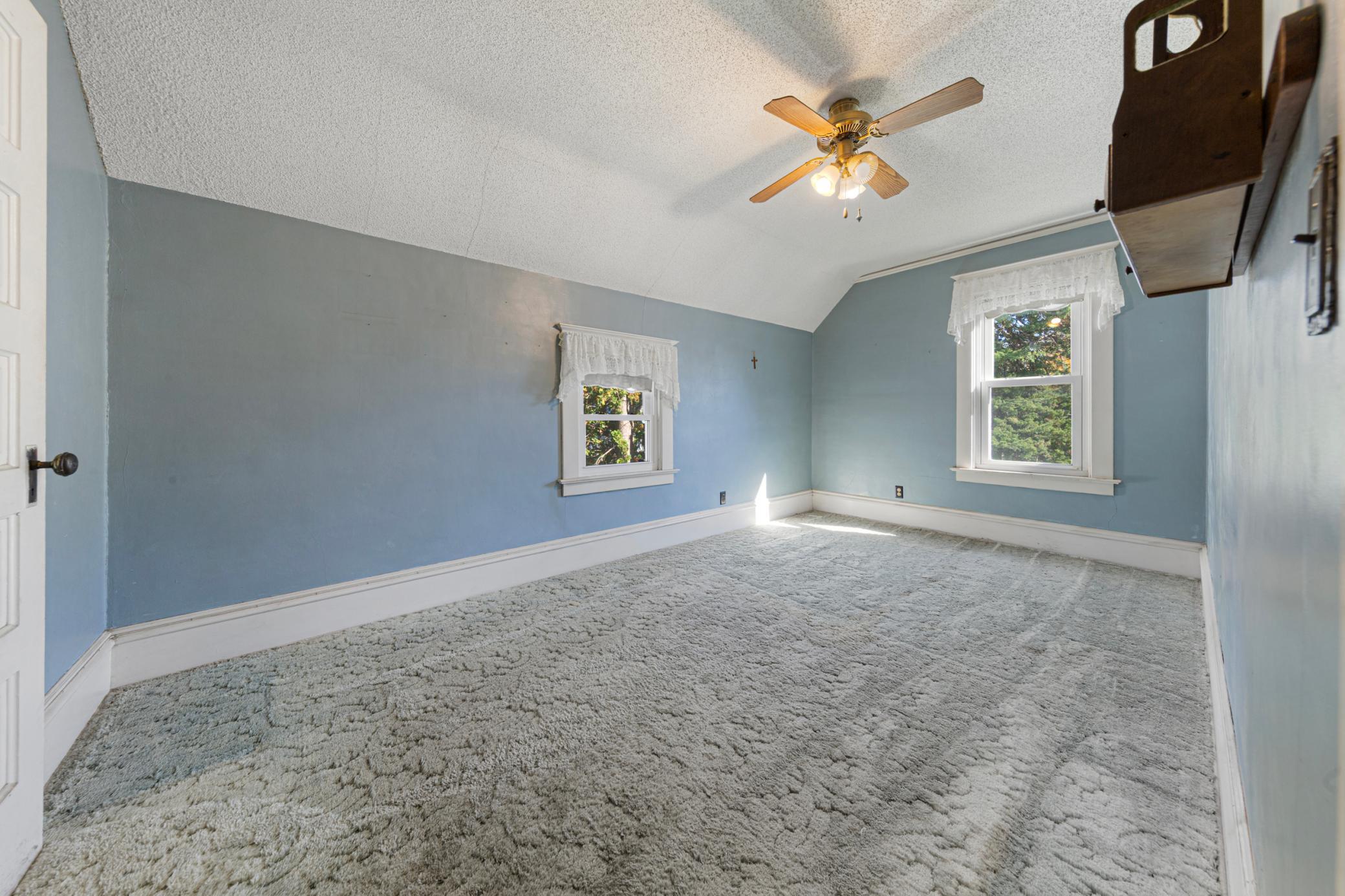 13 12th Street Nw Property Photo 21