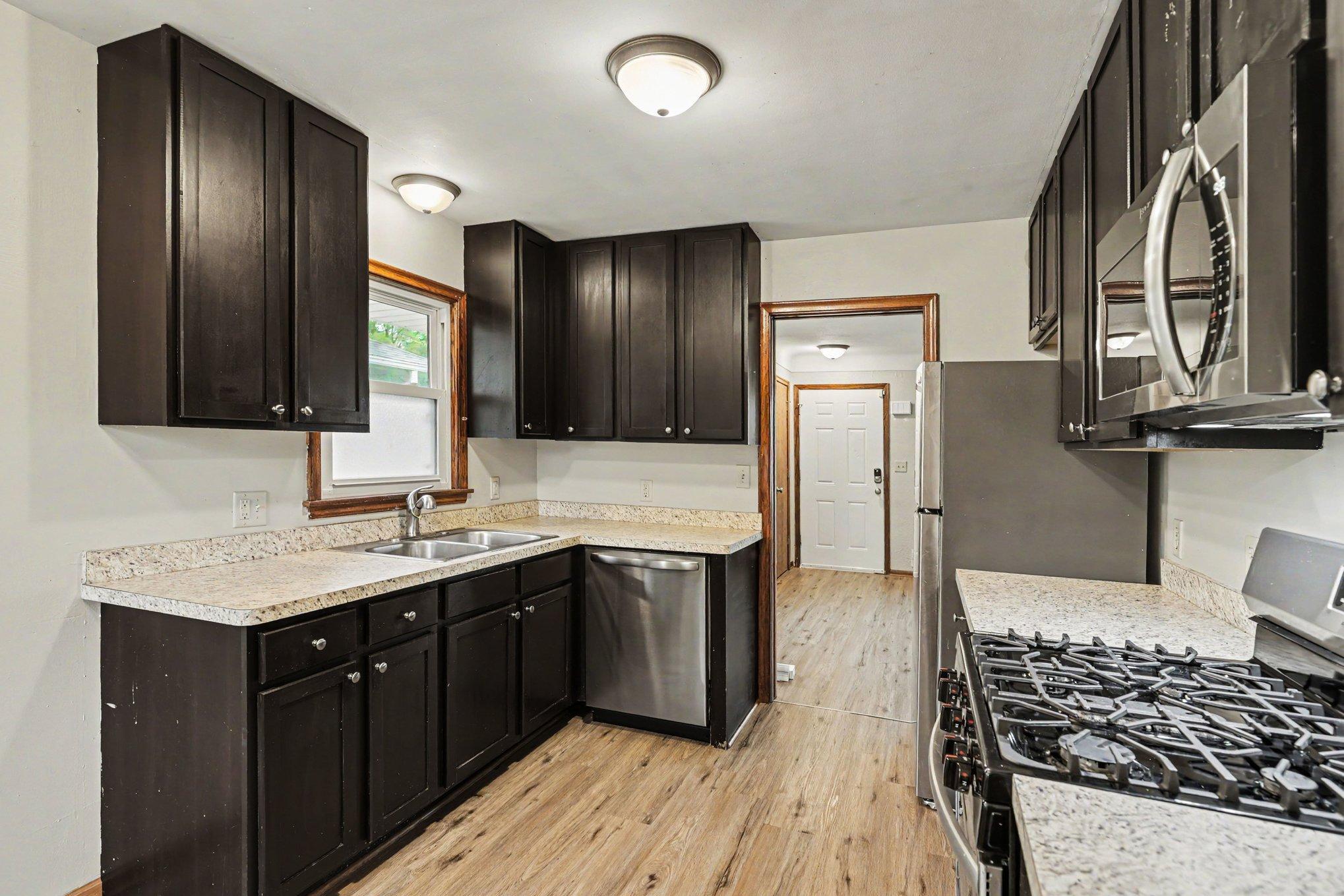 2147 Burns Avenue Property Photo 5