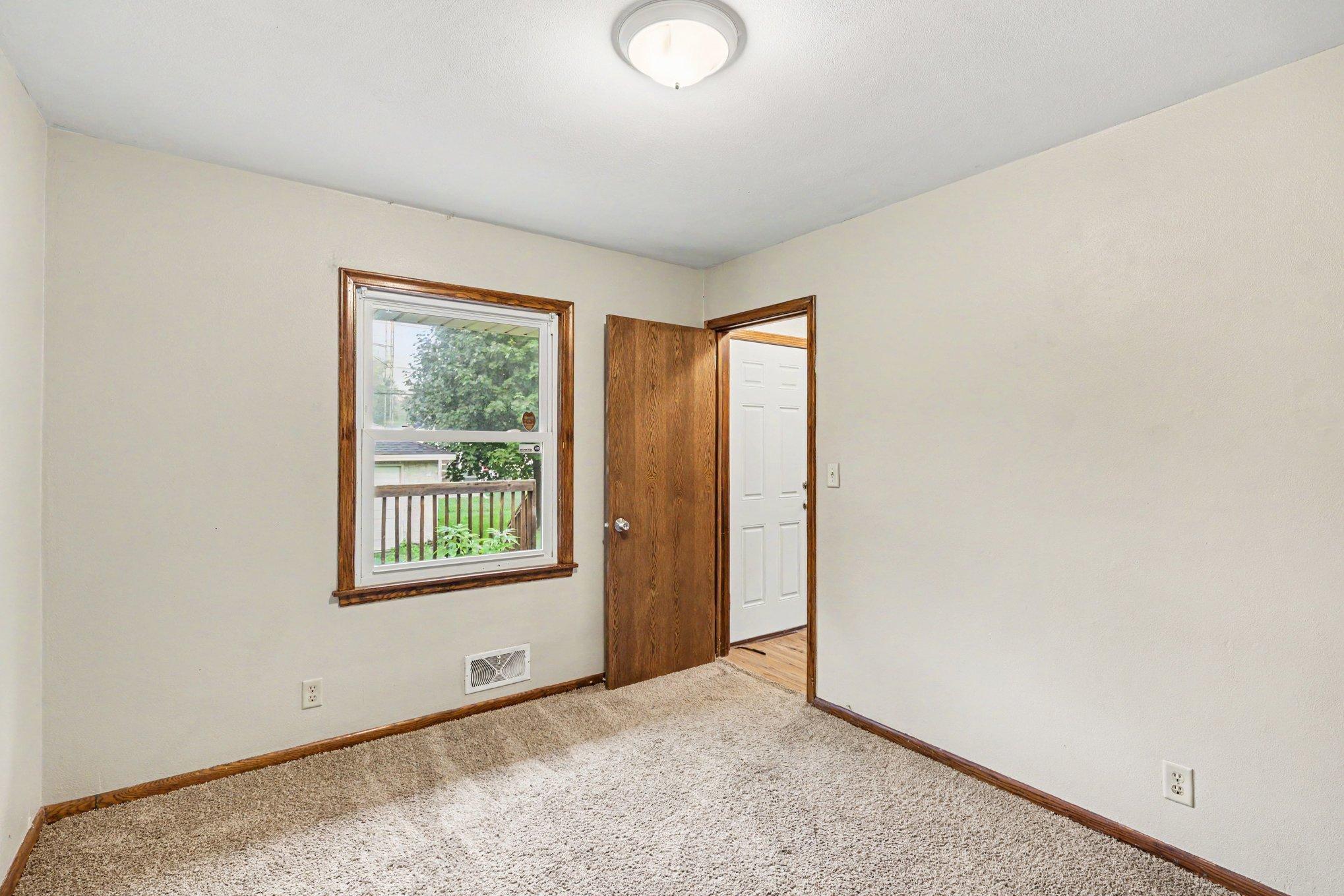 2147 Burns Avenue Property Photo 9