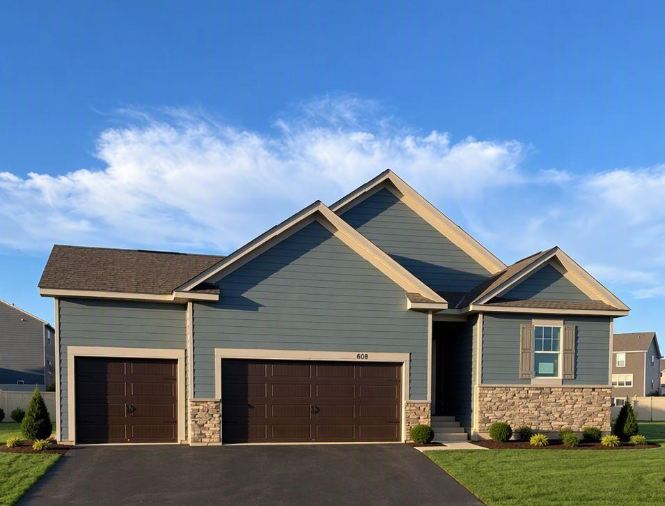 1712 Oak Creek Drive Property Photo 1