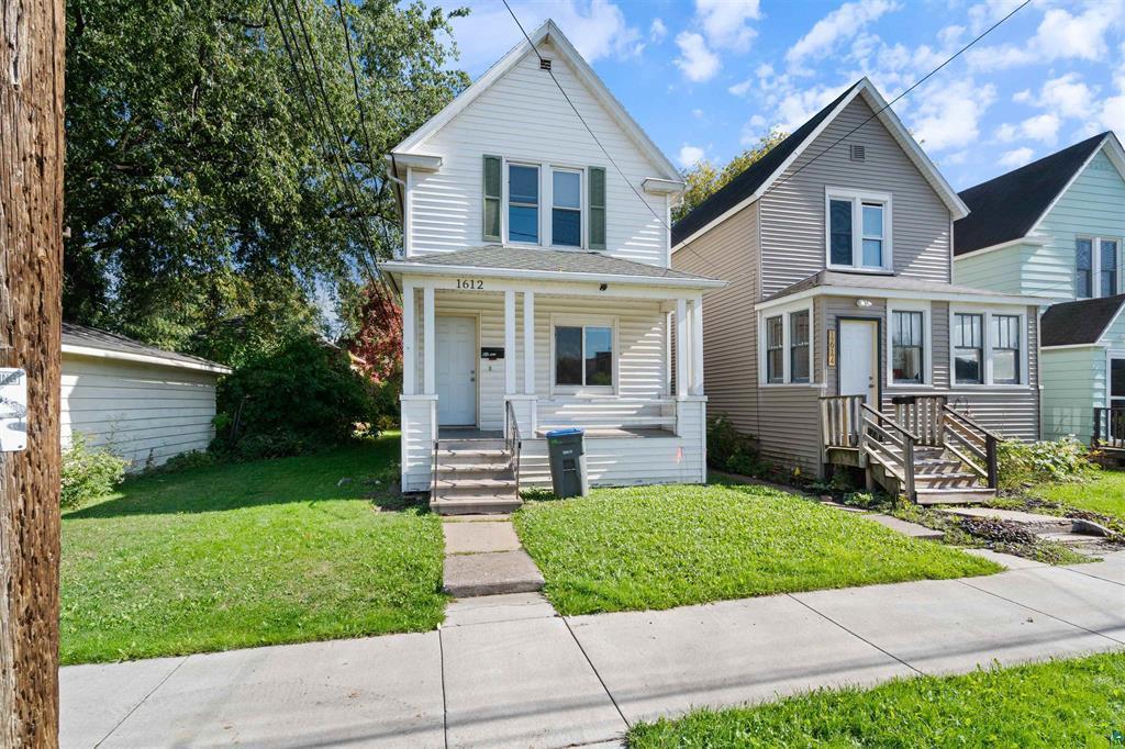 1612 Baxter Avenue Property Photo 2