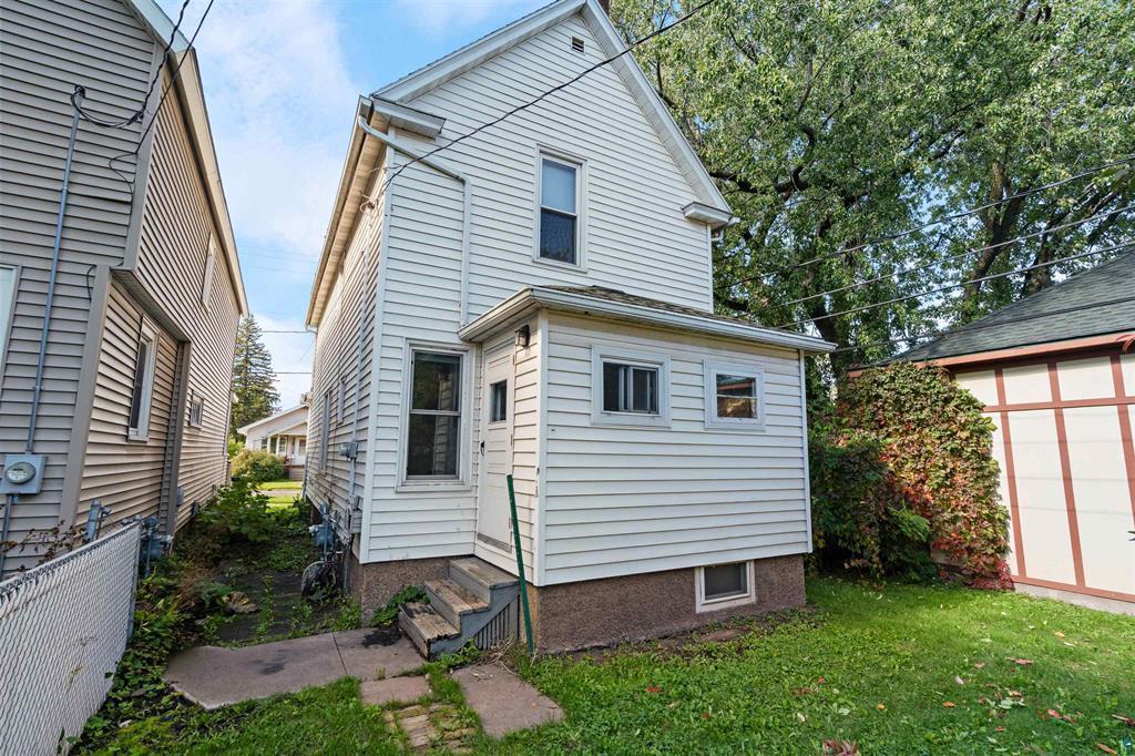 1612 Baxter Avenue Property Photo 16